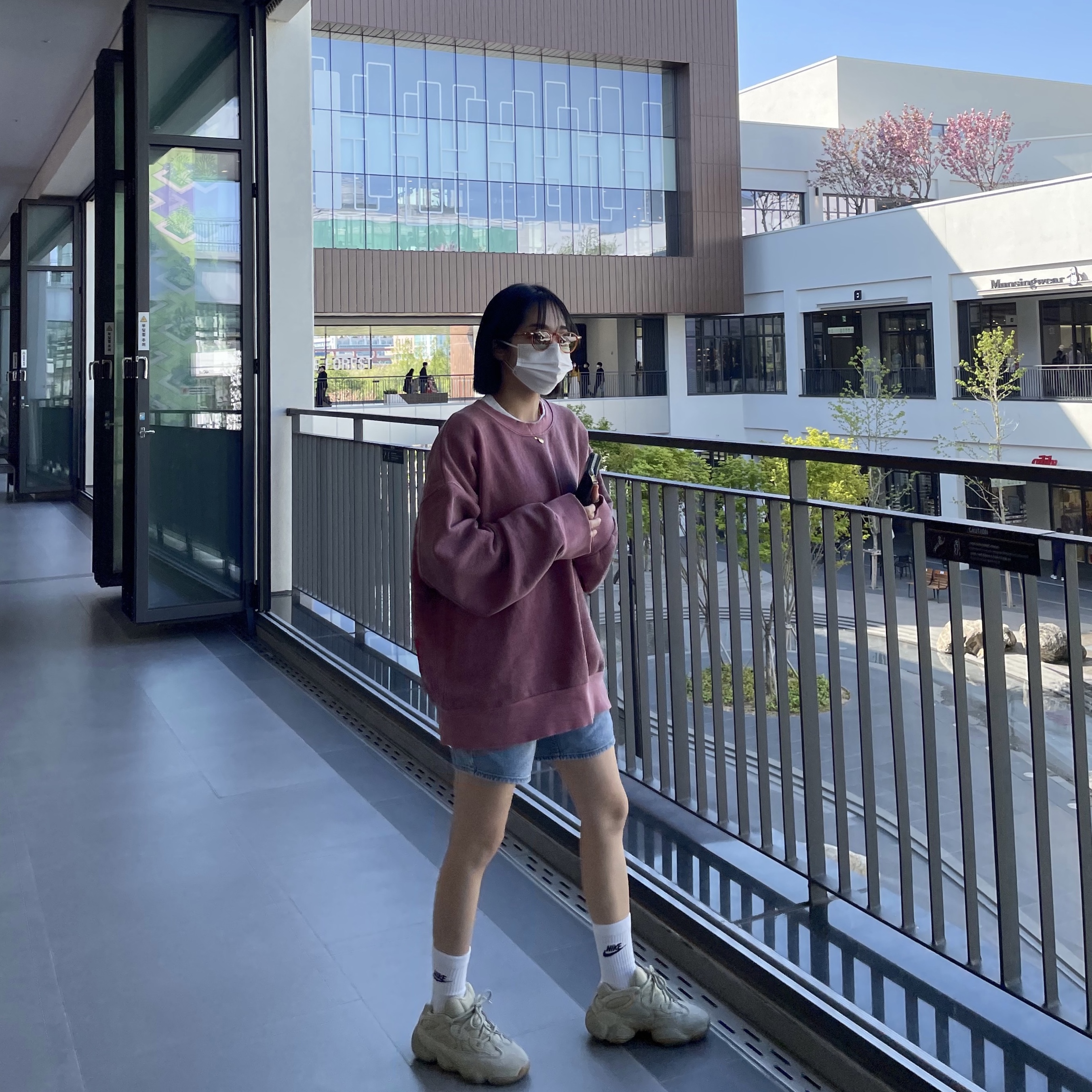 Adidas Yeezy 500 Salt 착용 스타일 - 1