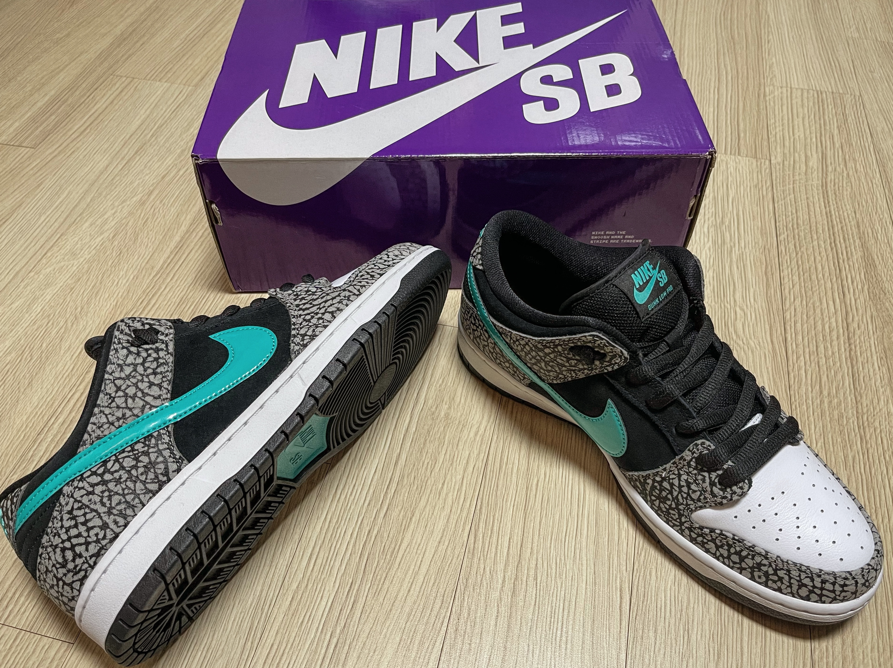 Nike SB Dunk Low Pro Clear Jade 착용 스타일 - 1
