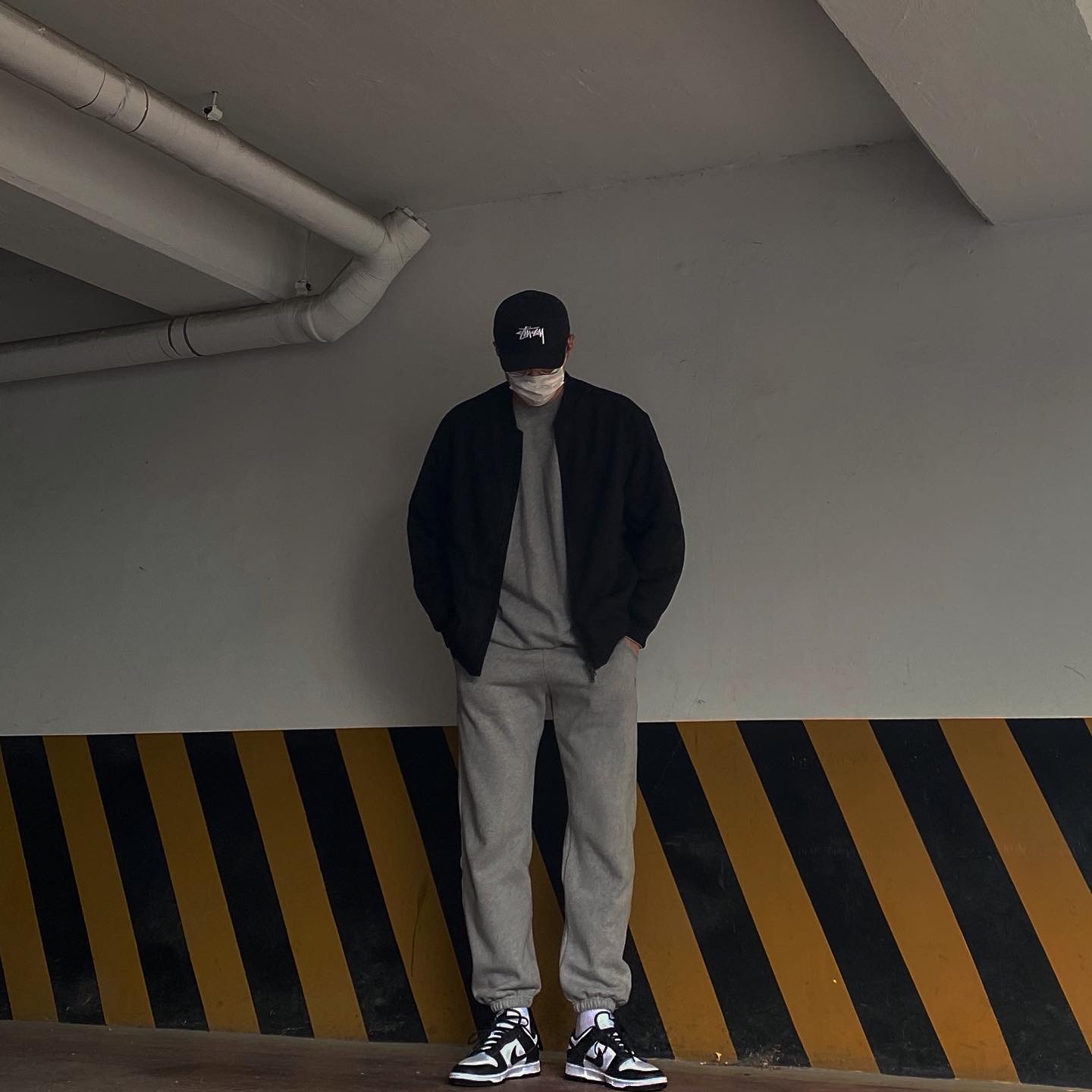 Nike Dunk Low Retro Black 착용 스타일