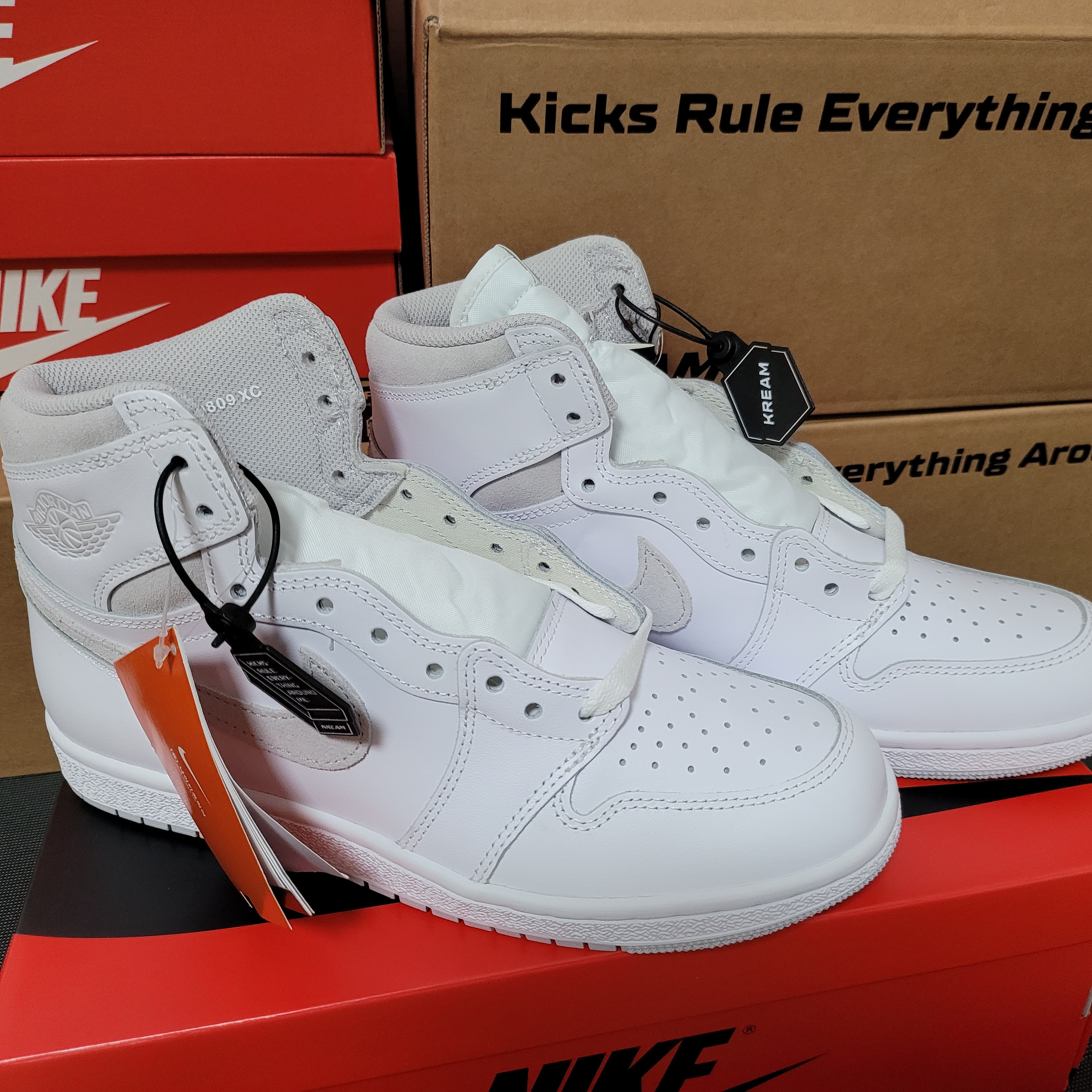 Jordan 1 High 85 Neutral Grey 착용 스타일 - 4