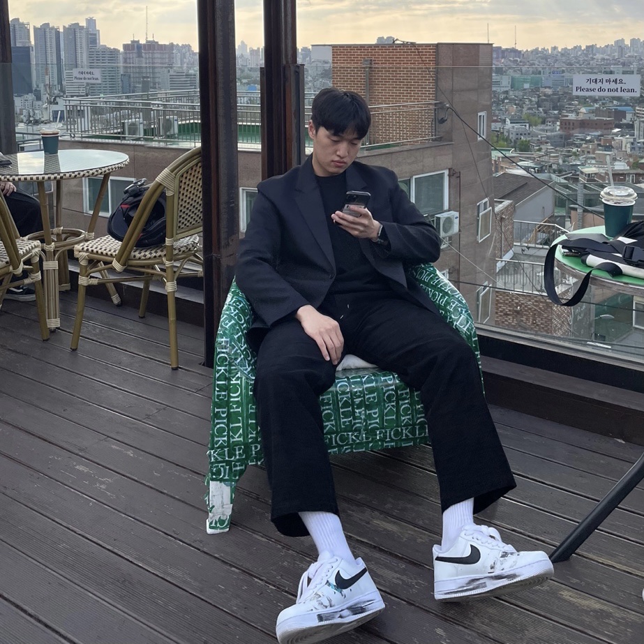 Nike x Peaceminusone Air Force 1 Low Para-Noise 2.0 착용 스타일