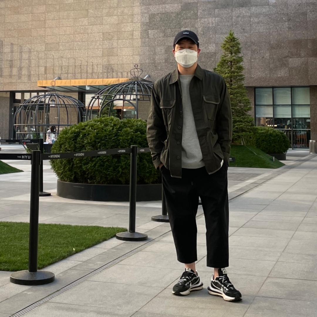 Nike x Sacai VaporWaffle Black White 착용 스타일 - 1