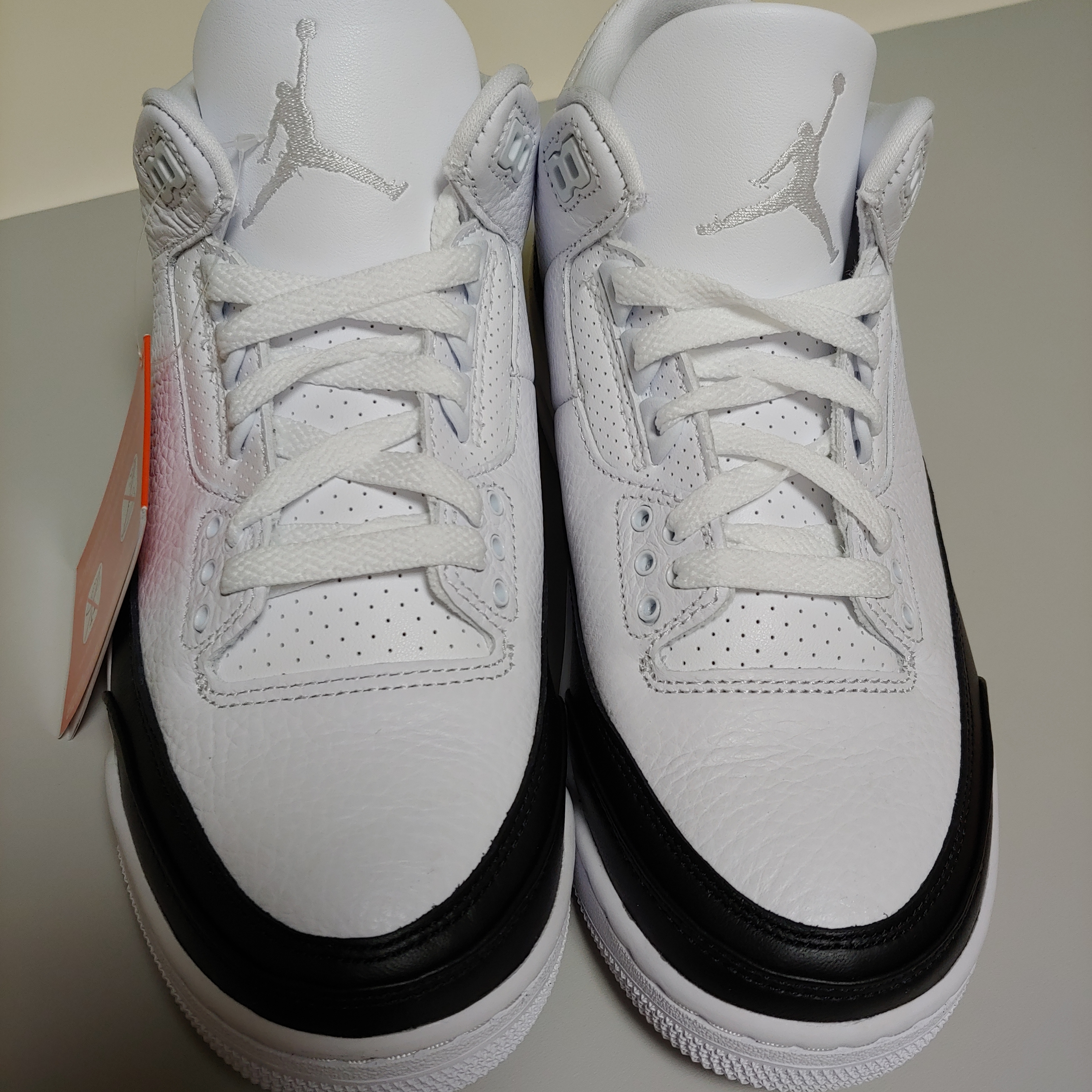Jordan 3 x Fragment Retro SP White Black 착용 스타일 - 2
