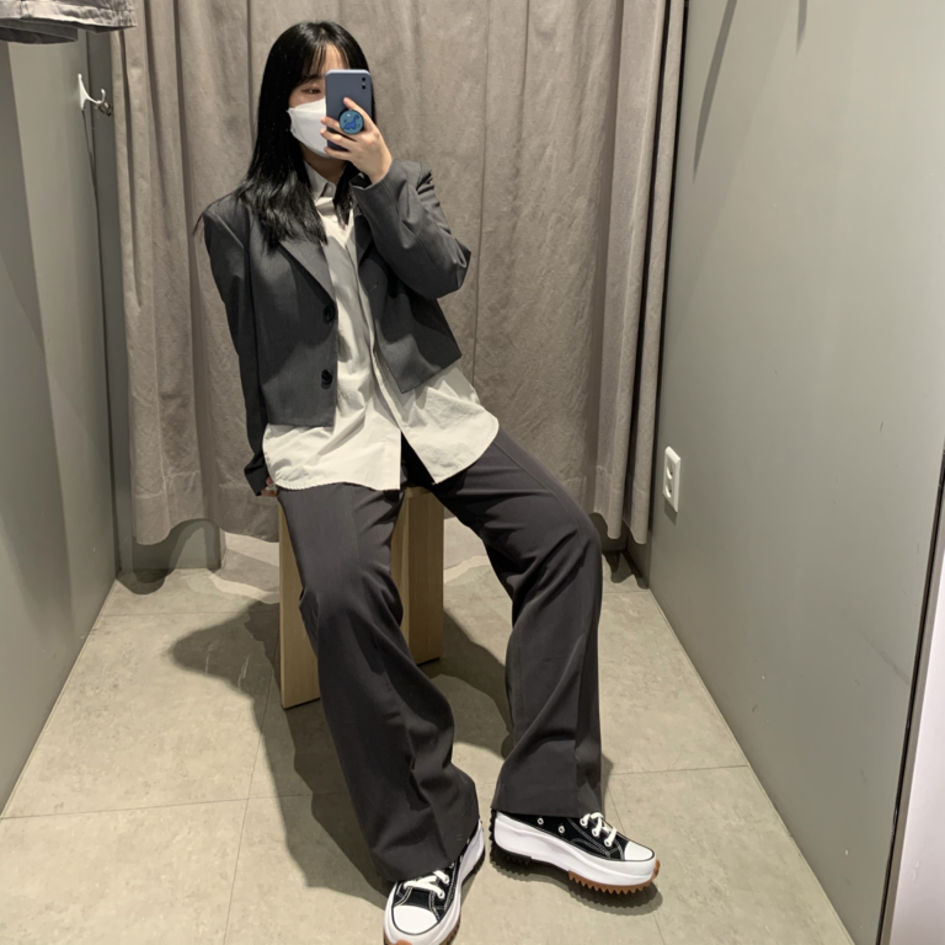 Converse Run Star Hike Hi Black White Gum 착용 스타일