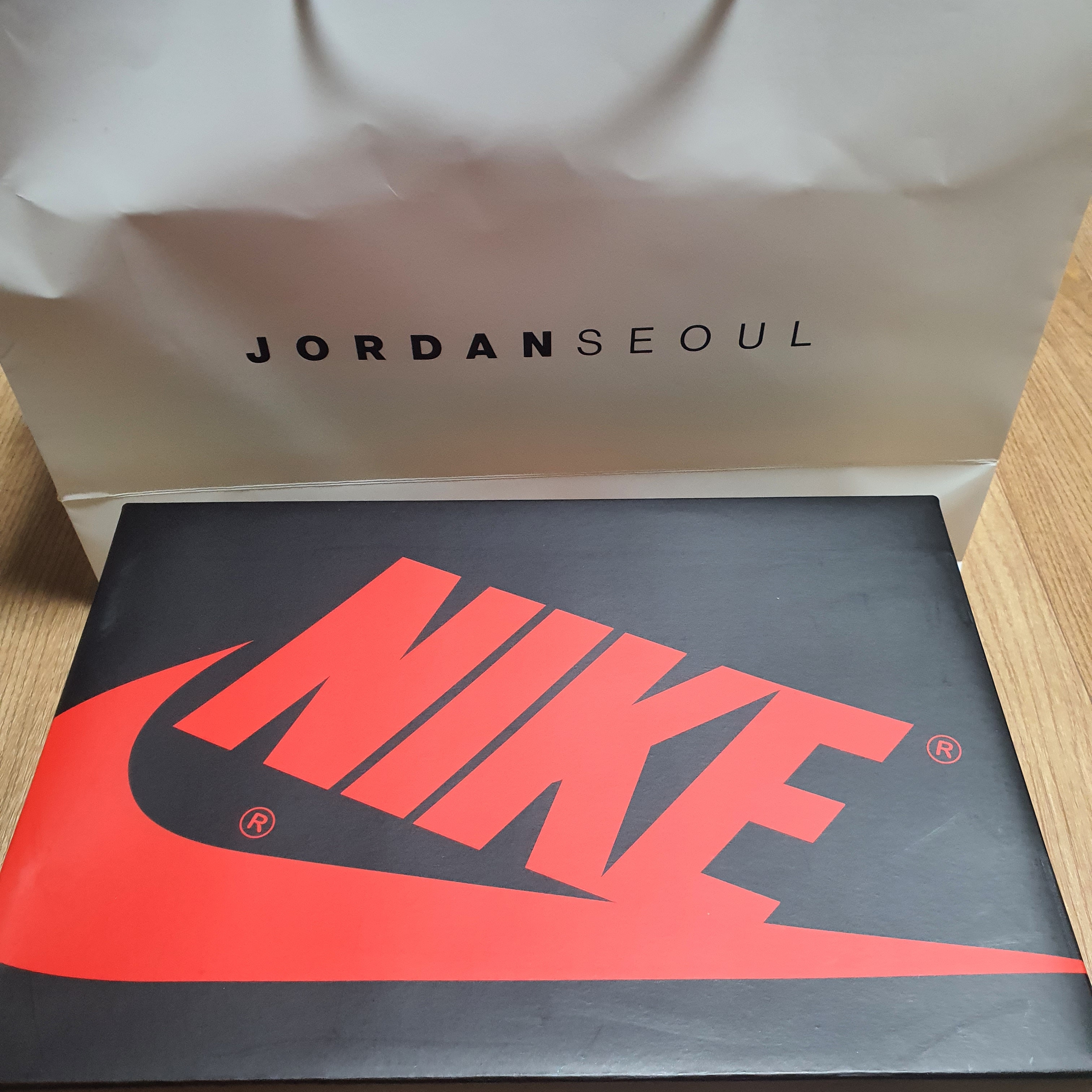 (GS) Jordan 1 Retro High OG Hyper Royal 착용 스타일 - 4