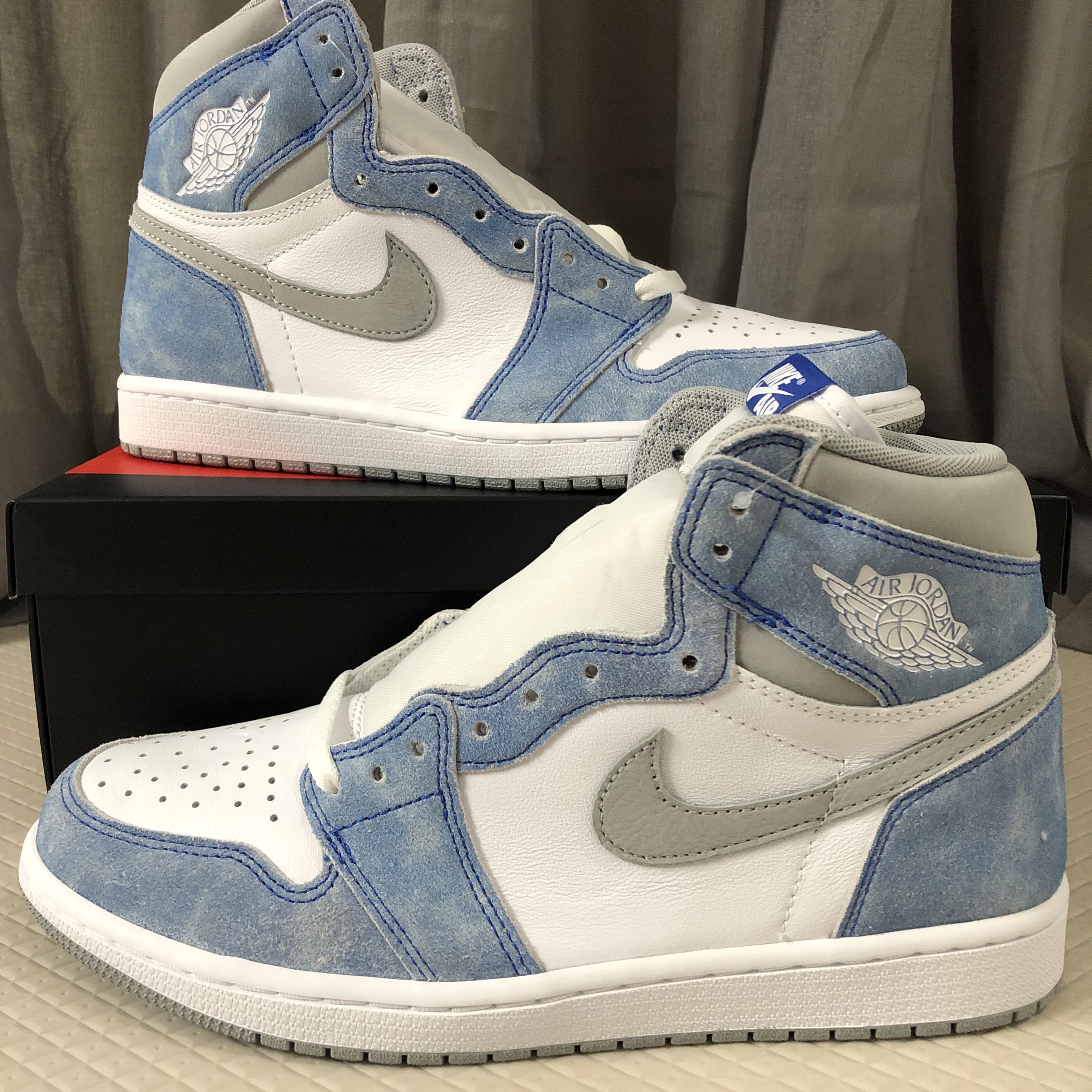Jordan 1 Retro High OG Hyper Royal, Jordan 1 Retro High OG University Blue 착용 스타일 - 3