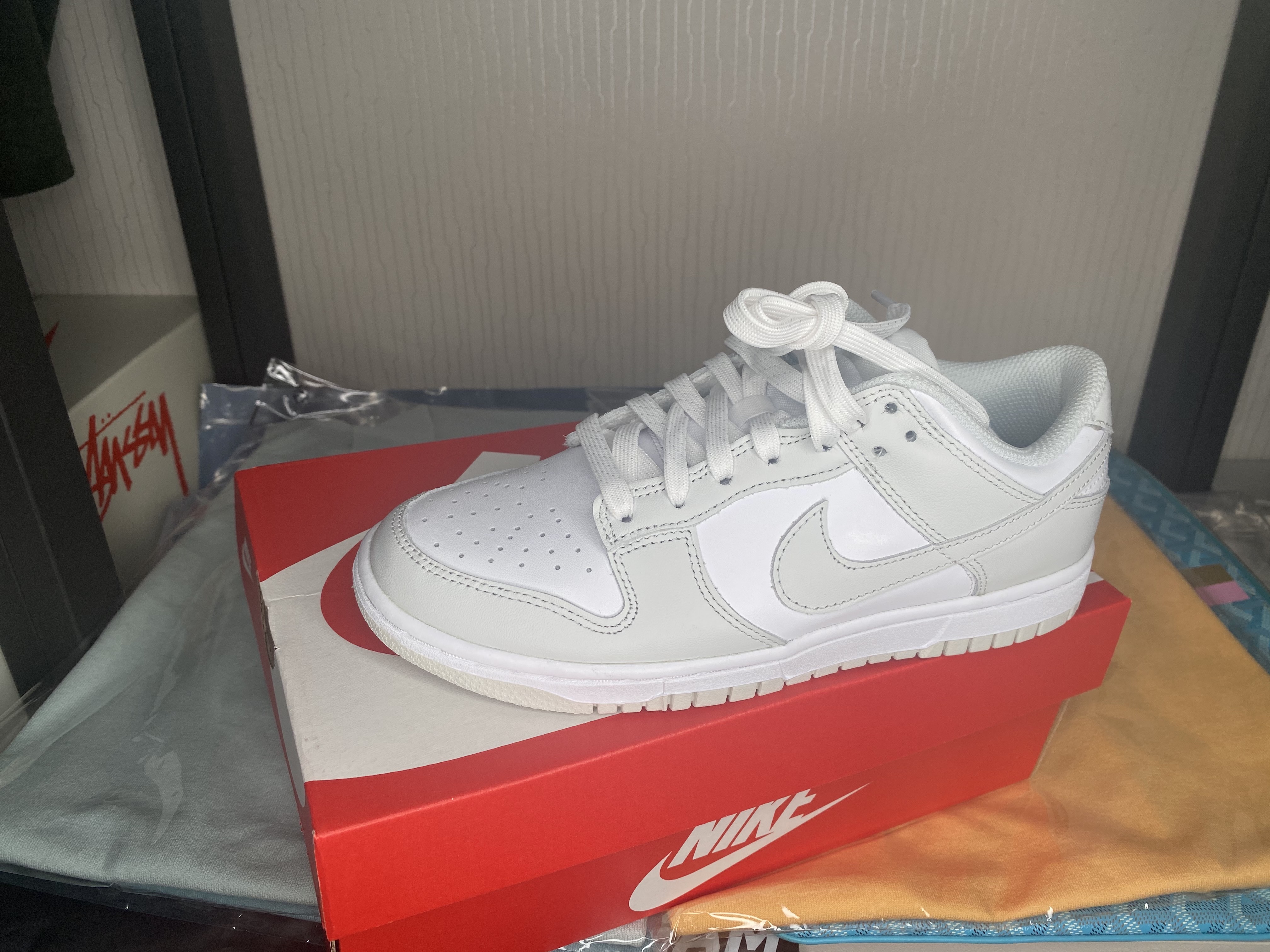(W) Nike Dunk Low Photon Dust 착용 스타일