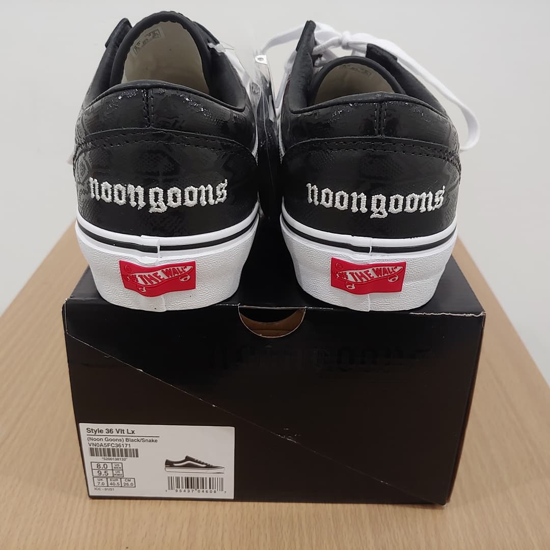 Vans Vault x Noon Goons Style 36 LX Black 착용 스타일 - 5