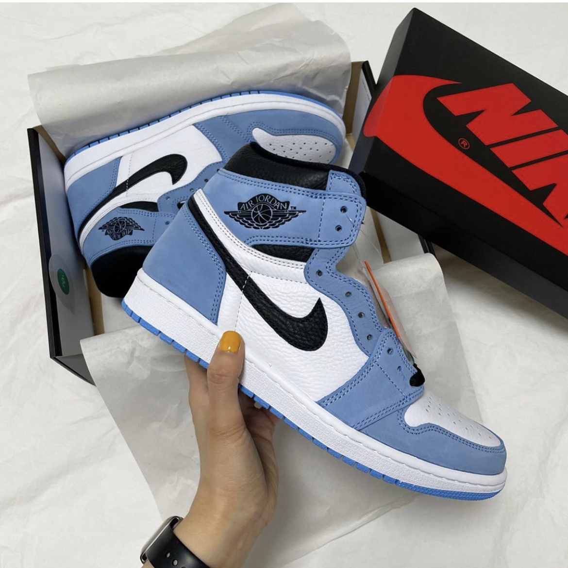 (GS) Jordan 1 Retro High OG University Blue 착용 스타일