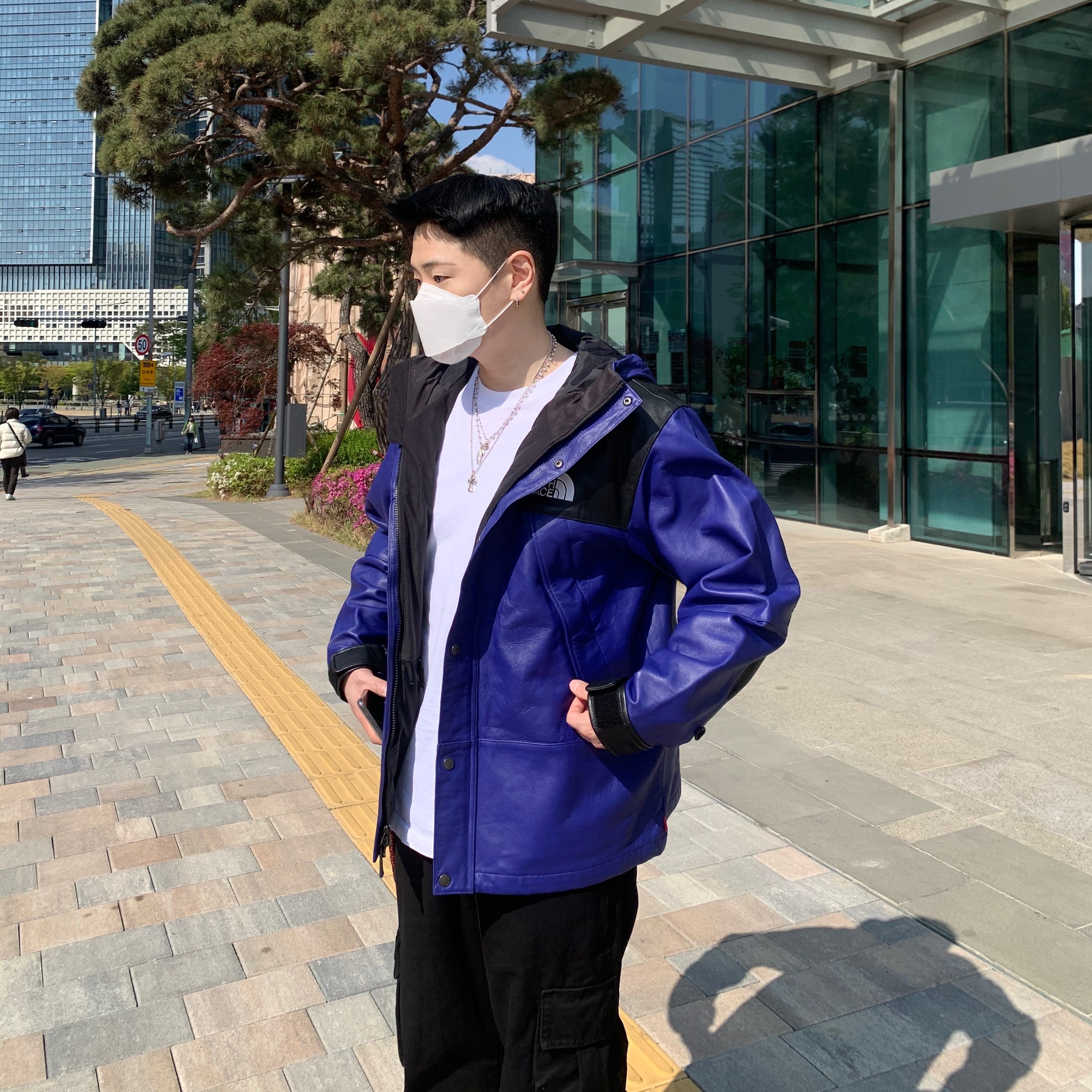 Nike x Tom Sachs Mars Yard Shoe 2.0 Space Camp, Supreme x The North Face Leather Mountain Parka Royal - 18FW 착용 스타일 - 4