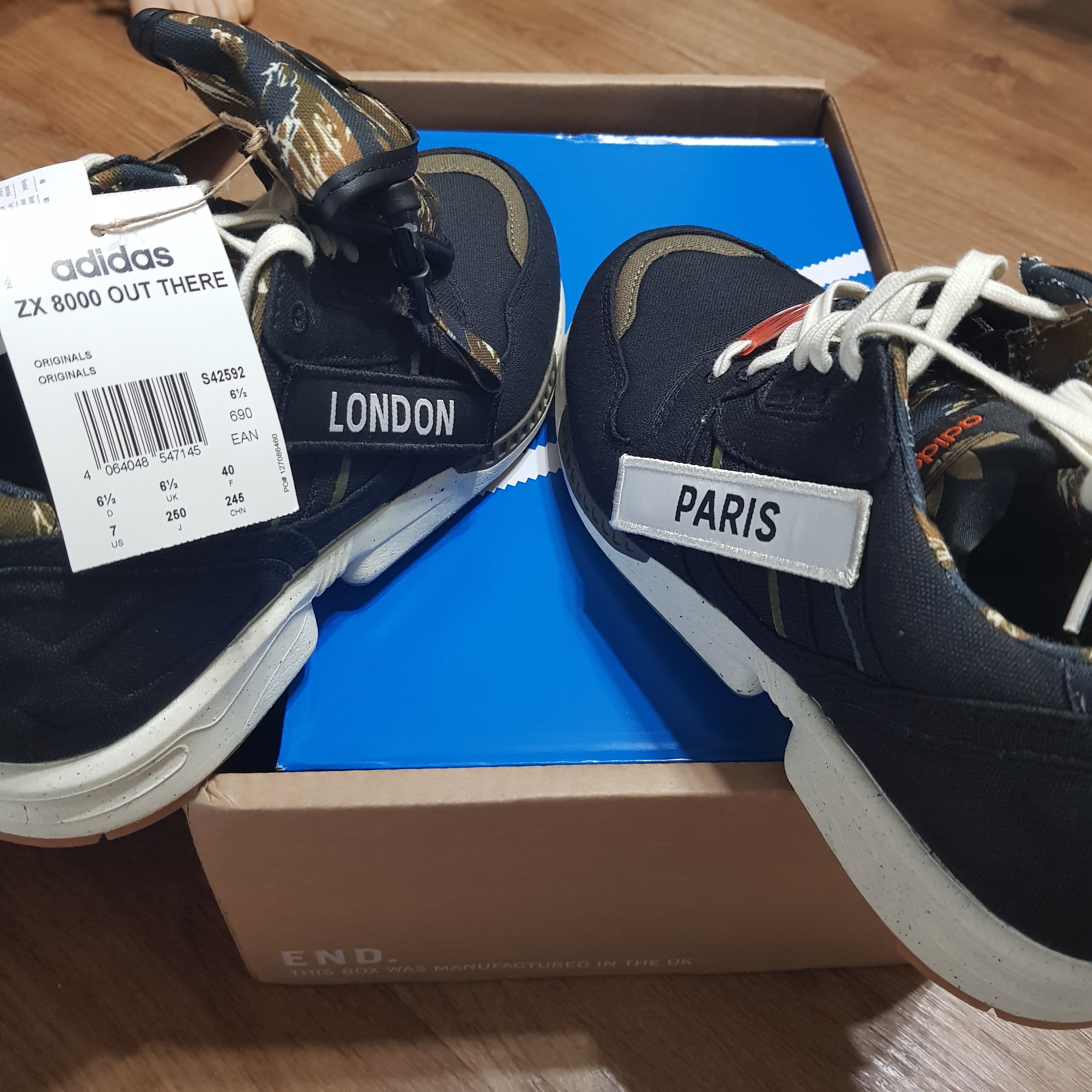 Adidas ZX 8000 Out There 착용 스타일 - 1