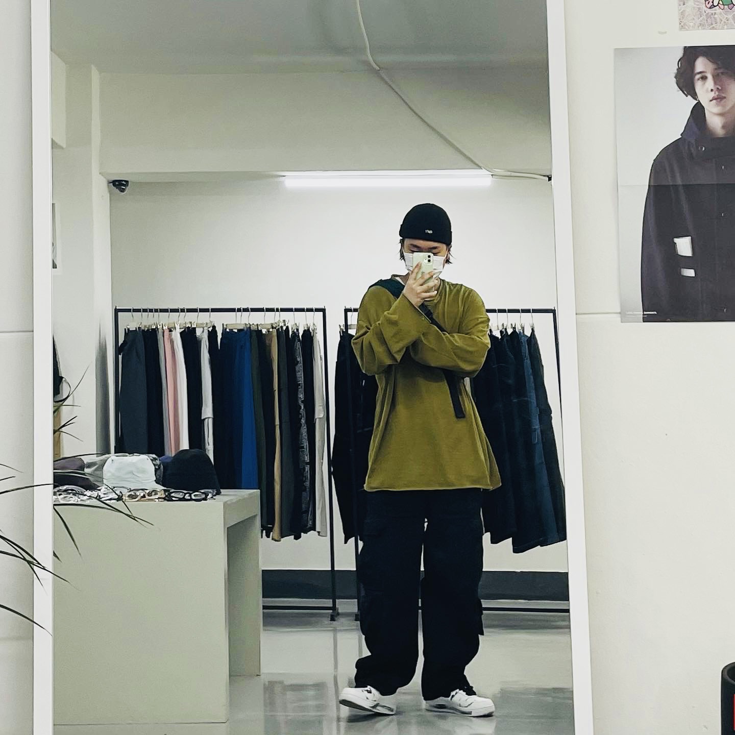 Nike x Peaceminusone Air Force 1 Low Para-Noise 2.0 착용 스타일 - 1