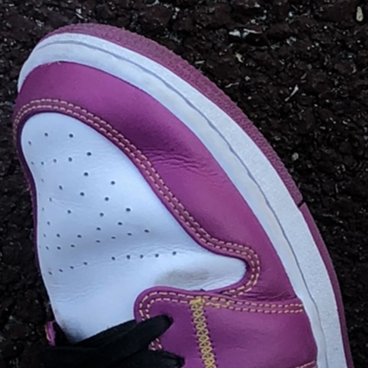 Jordan 1 Mid DOD Familia 착용 스타일 - 4