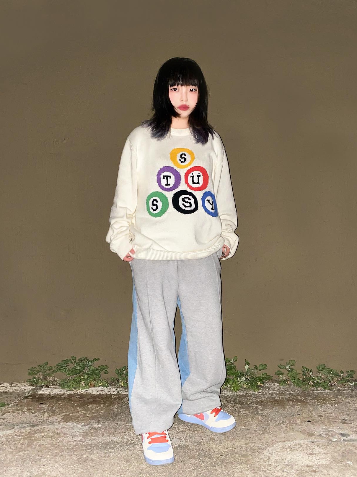 Stussy Billiard Sweater Natural 착용 스타일