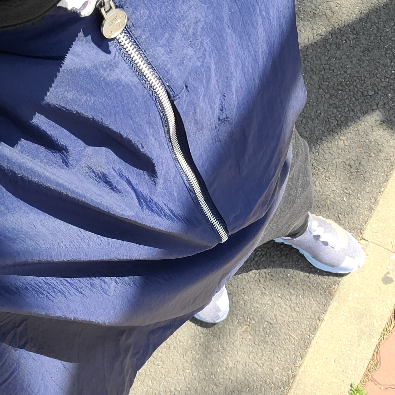 Nike x Kim Jones Reversible Wind Breaker Navy - US/EU, Nike Space Hippie 02 Vast Grey Hyper Crimson 착용 스타일