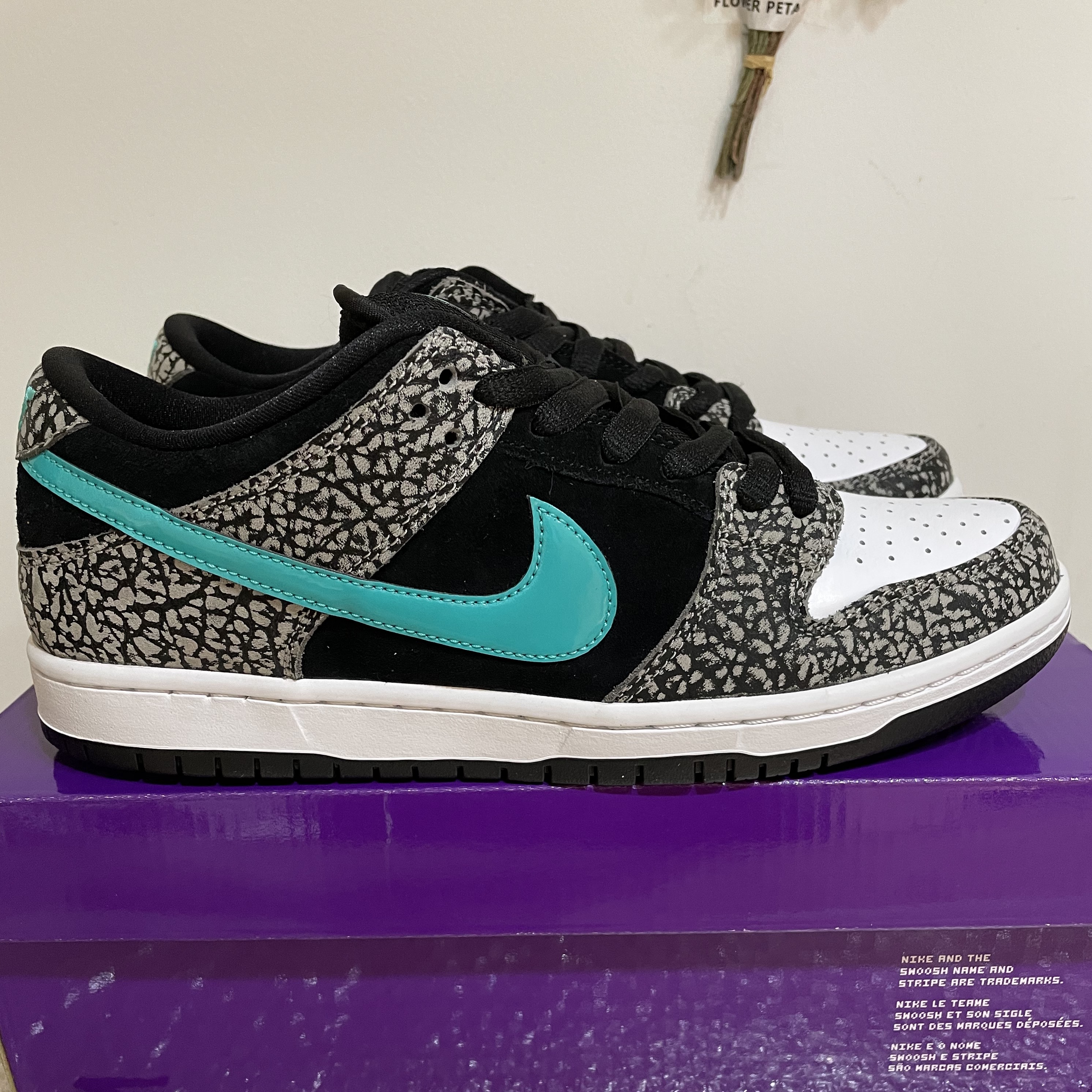 Nike SB Dunk Low Pro Clear Jade 착용 스타일 - 2