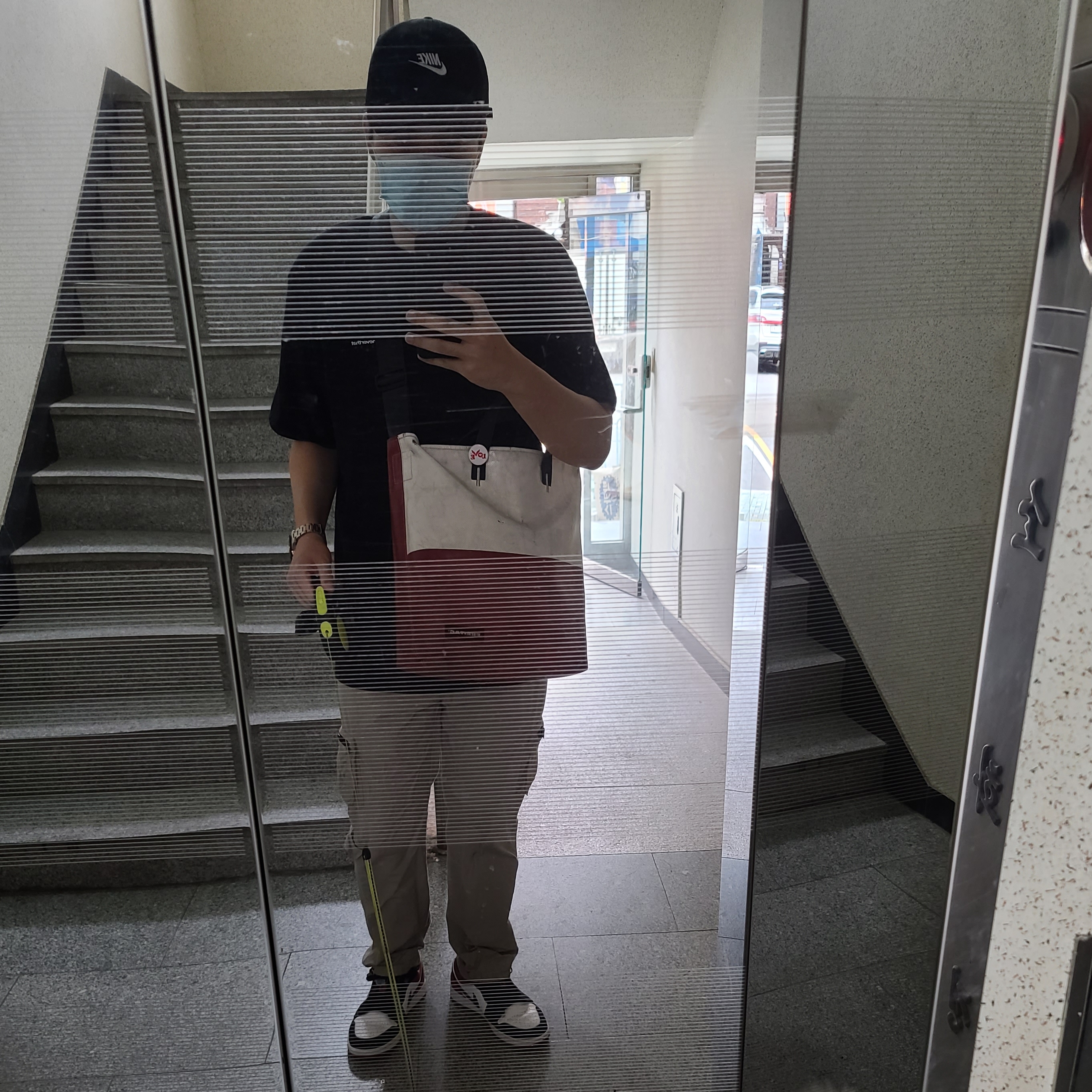 Jordan 1 Low Black Toe 착용 스타일