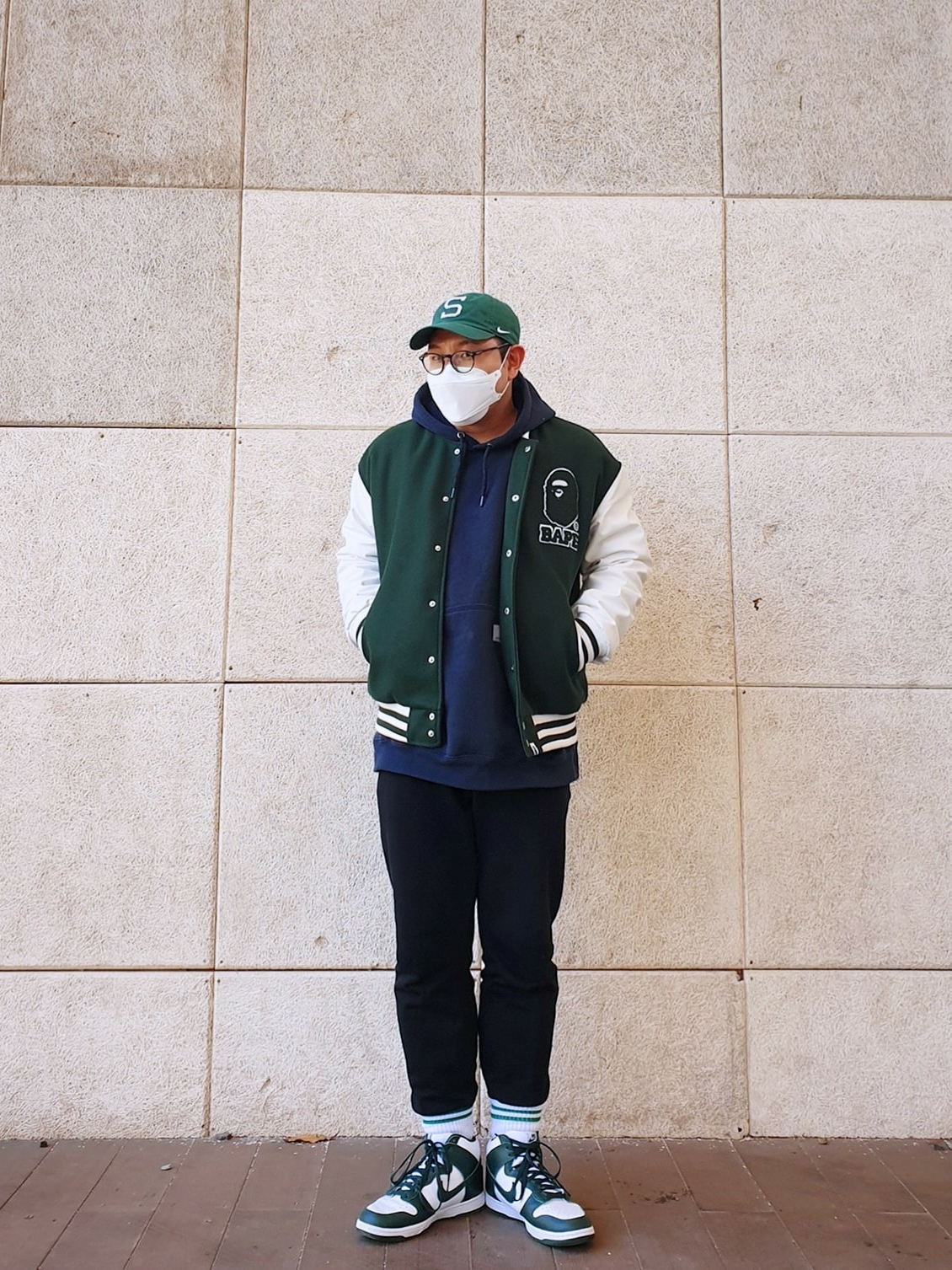 Nike Dunk High SP Spartan Green 착용 스타일
