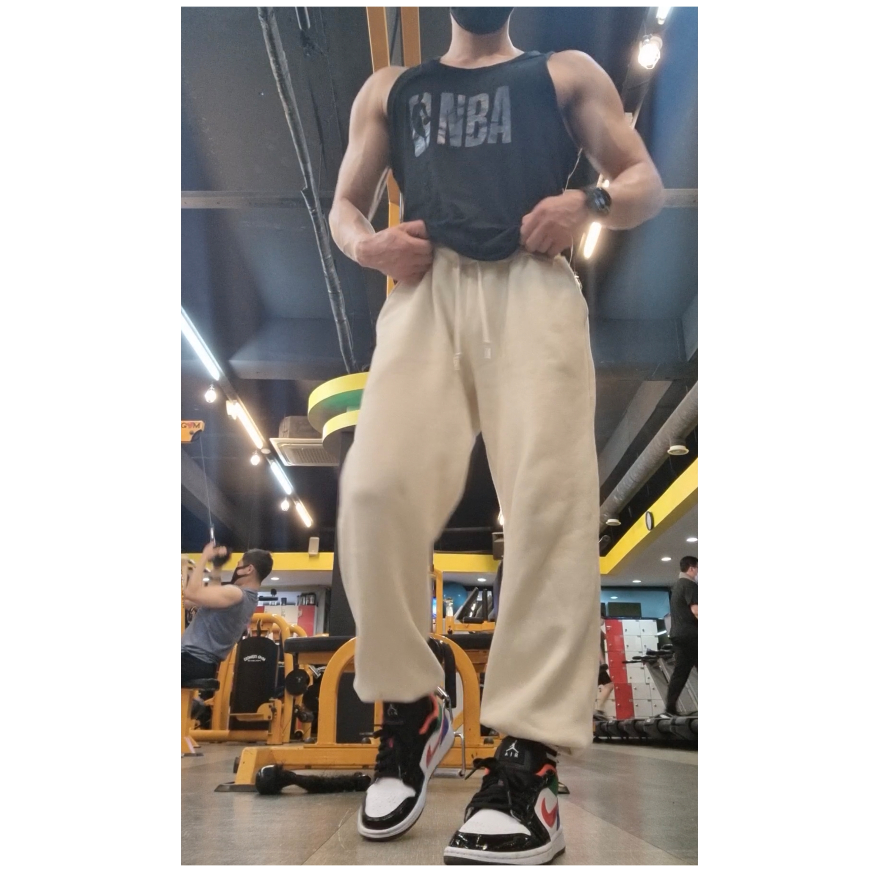 (W) Jordan 1 Low SE Multi-Color Black Toe 착용 스타일 - 2