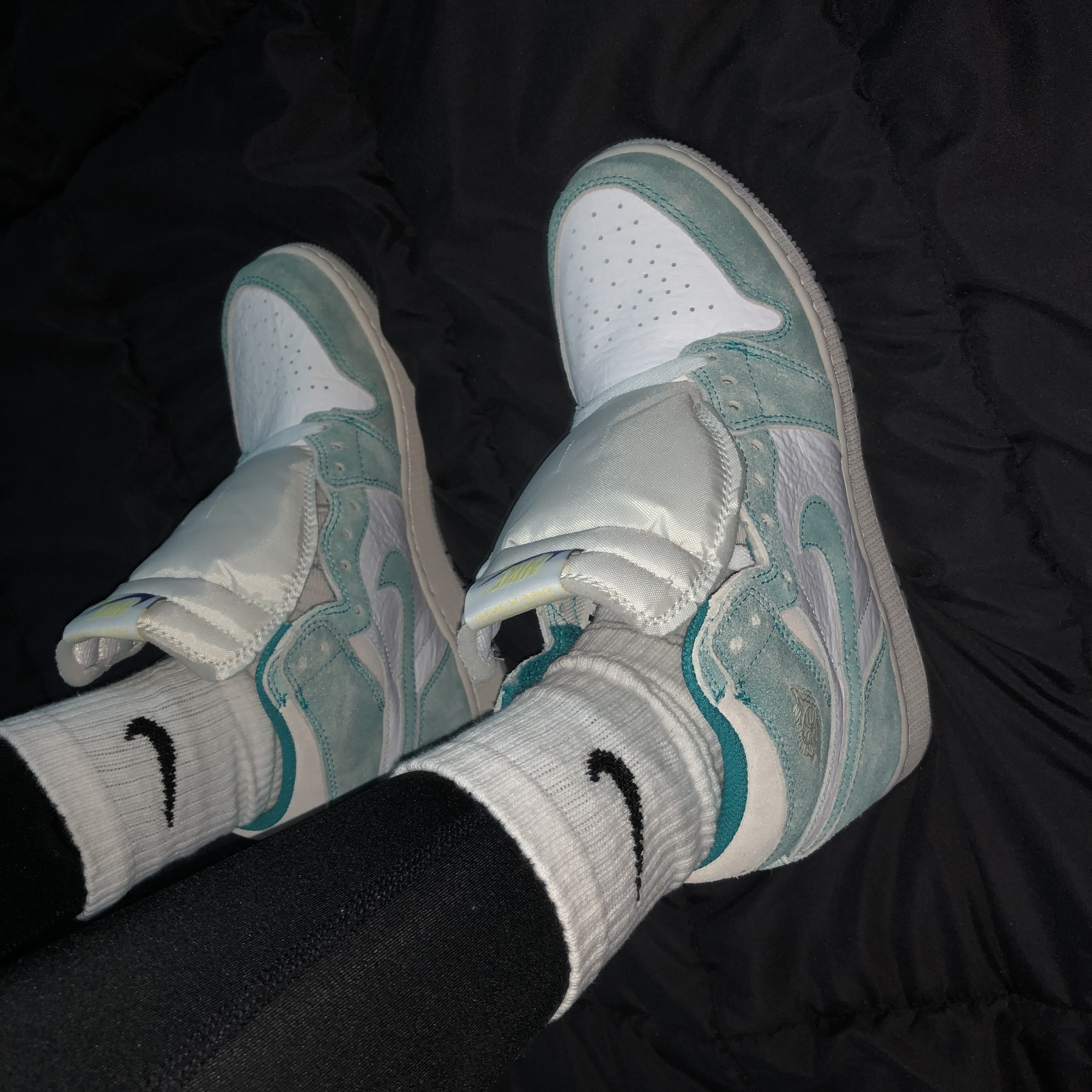 (GS) Jordan 1 Retro High OG Turbo Green 착용 스타일 - 3