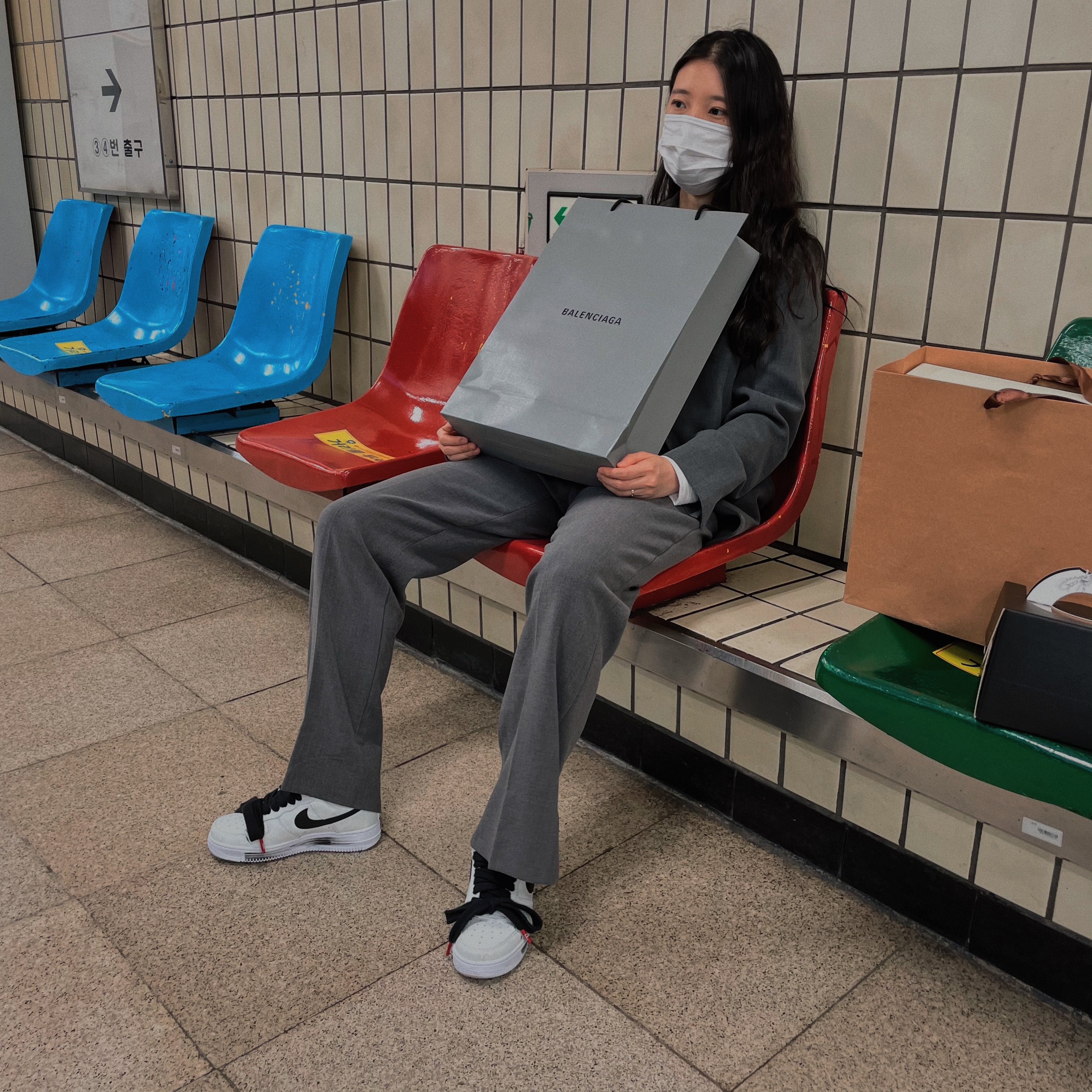 Nike x Peaceminusone Air Force 1 Low Para-Noise 2.0 착용 스타일 - 2