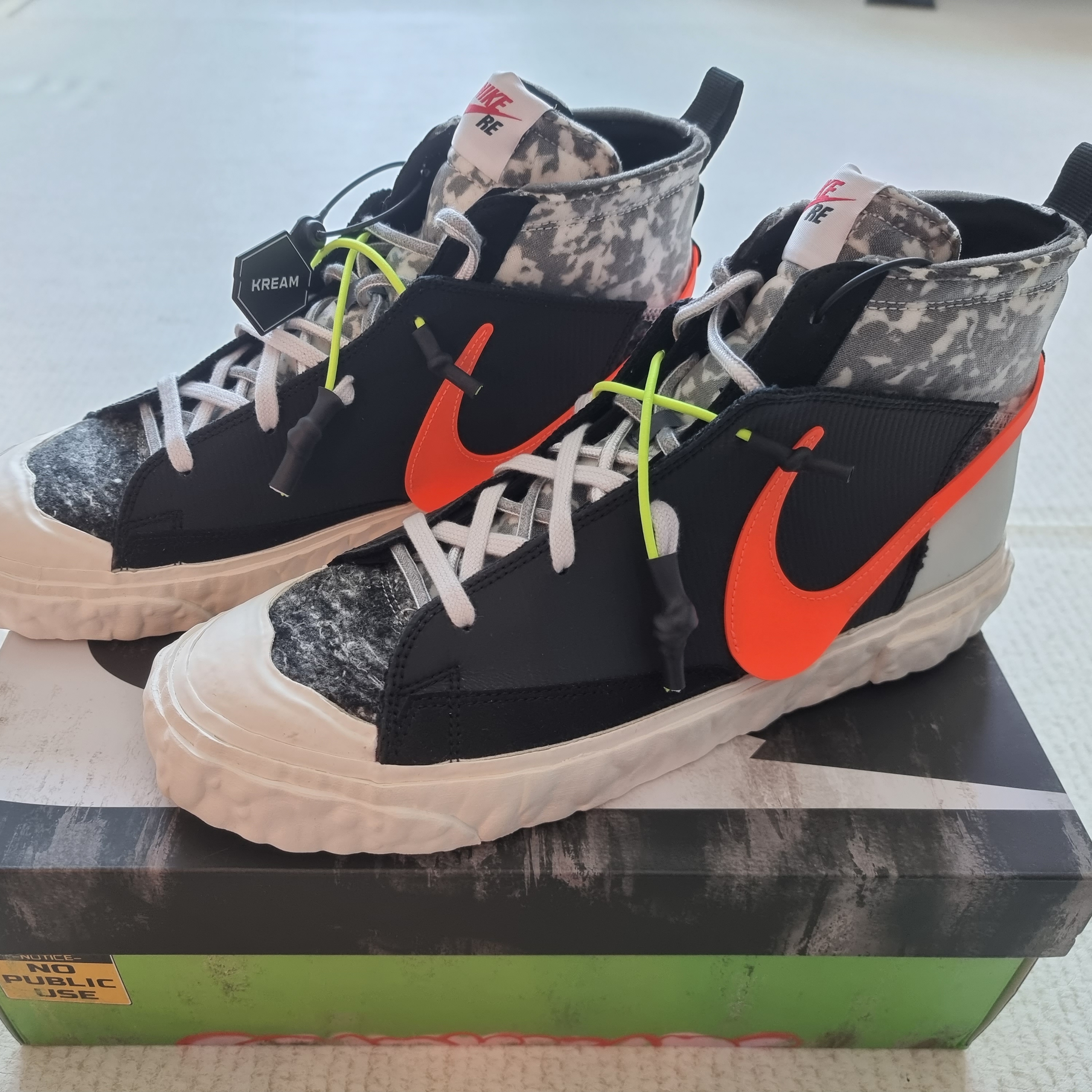 Nike x Readymade Blazer Mid Black 착용 스타일