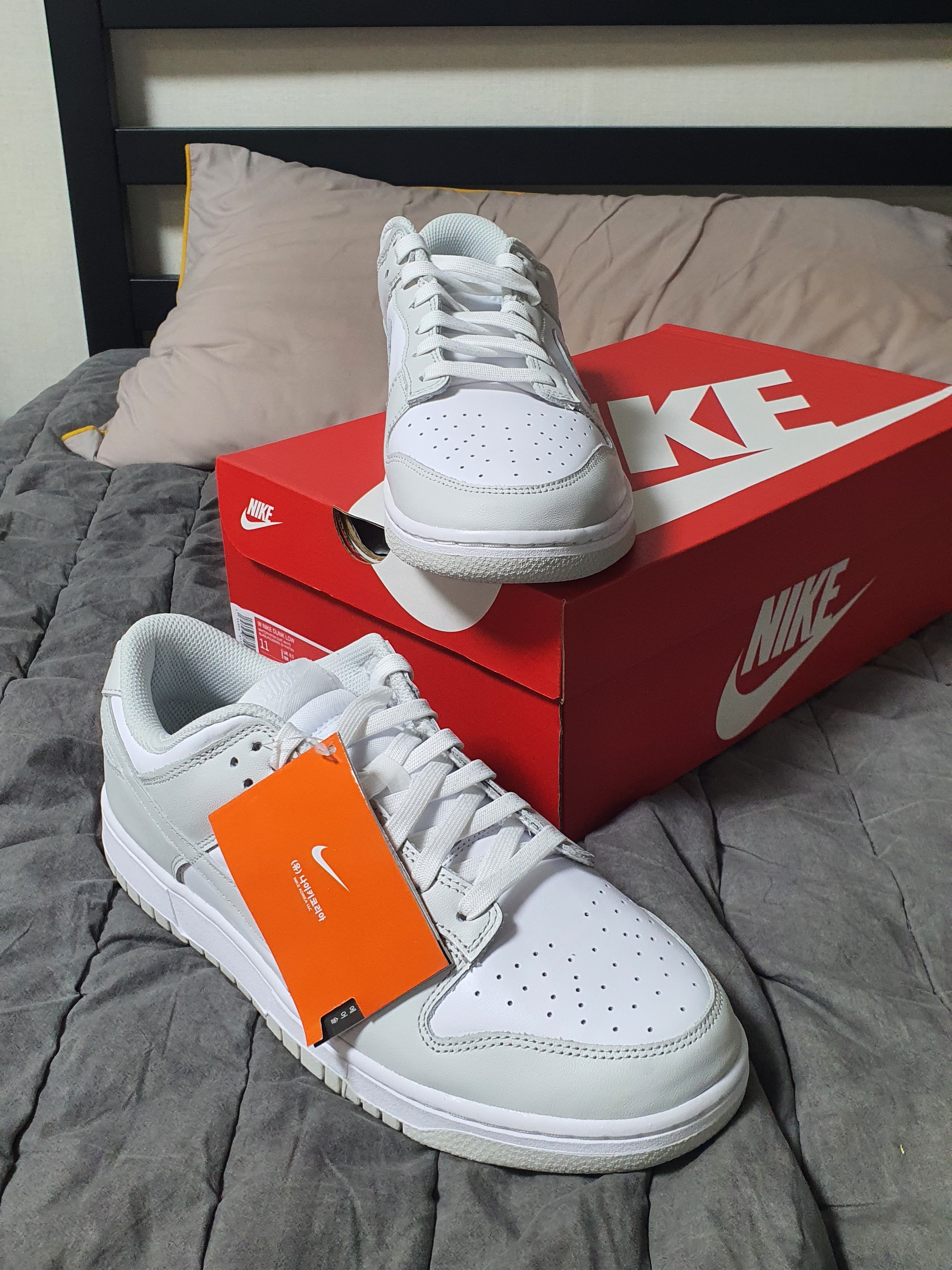 (W) Nike Dunk Low Photon Dust 착용 스타일 - 1