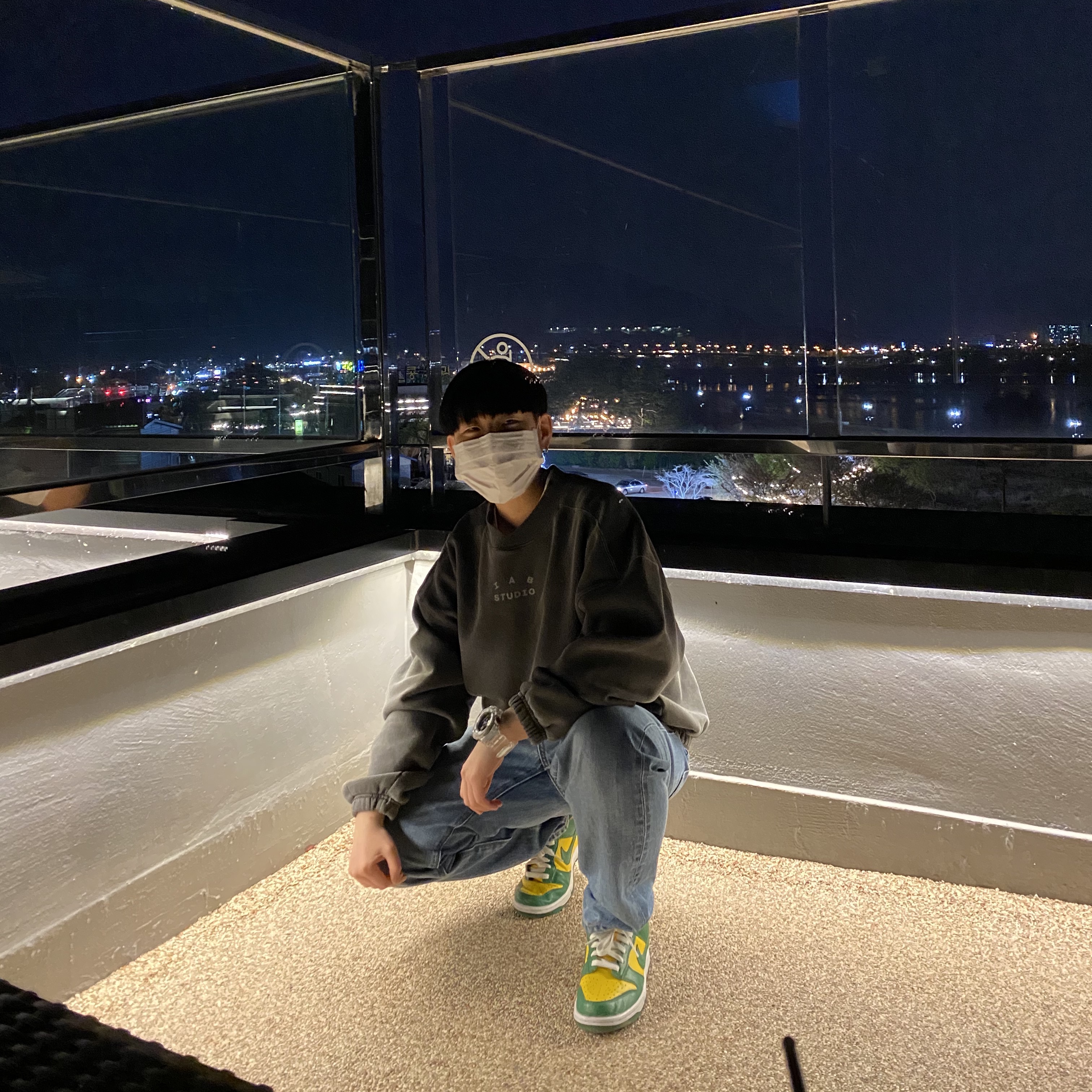 IAB Studio Pigment Crewneck Black, Nike Dunk Low SP Brazil 2020 착용 스타일