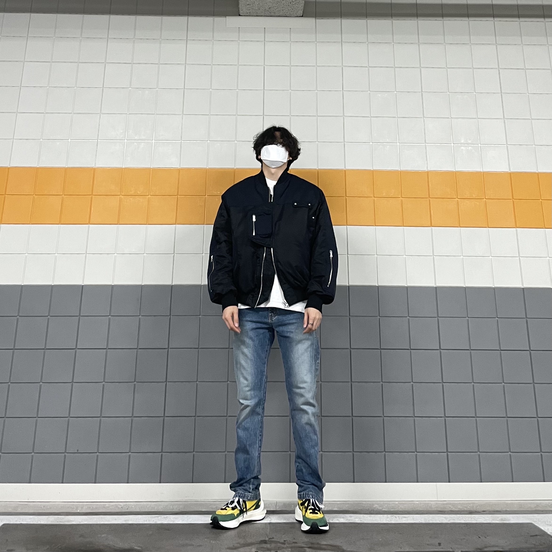 Nike x Sacai VaporWaffle Tour Yellow & Gorge Green Sail 착용 스타일