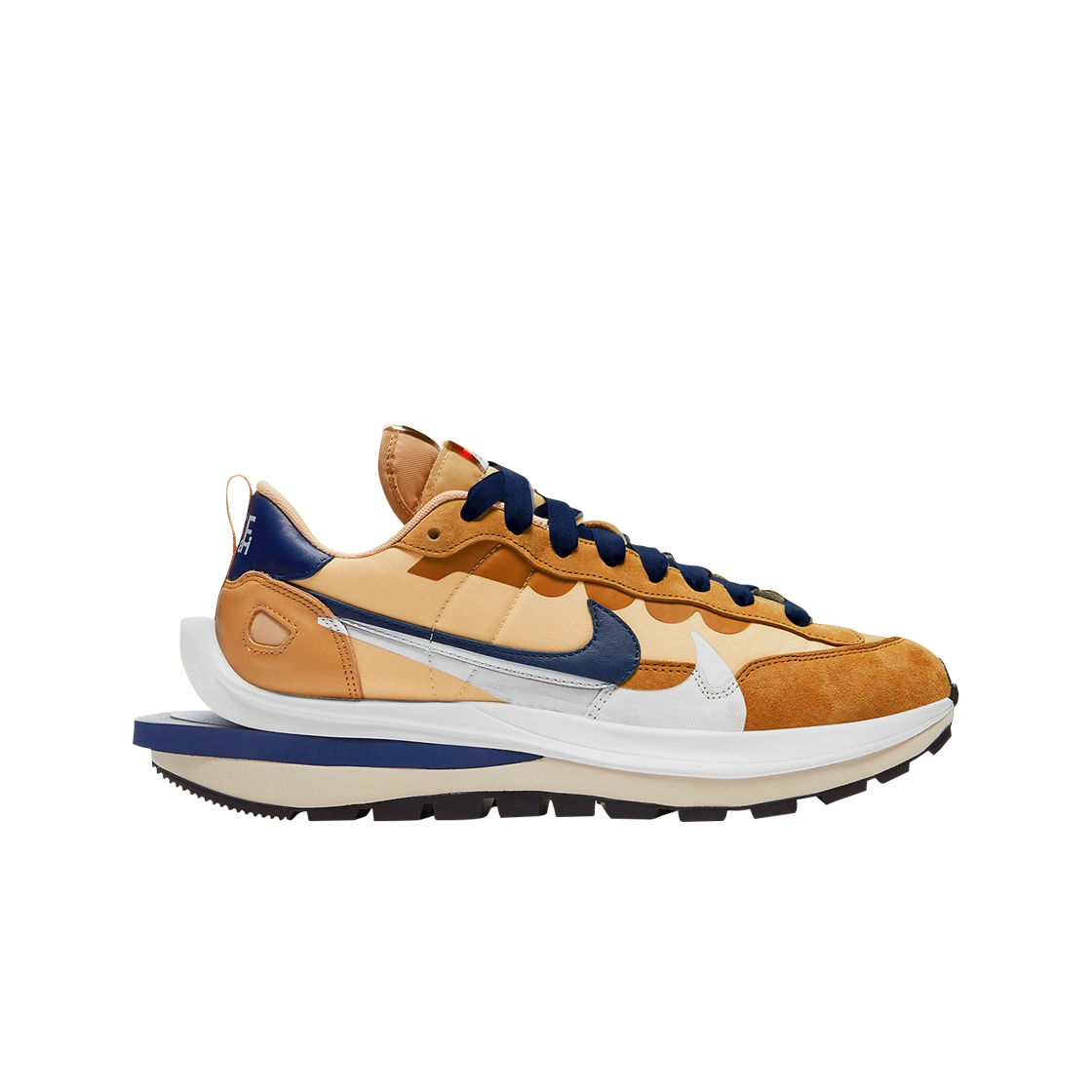 나이키 x 사카이 베이퍼와플 세서미 앤 블루 보이드(Nike x Sacai VaporWaffle Sesame and Blue Void)