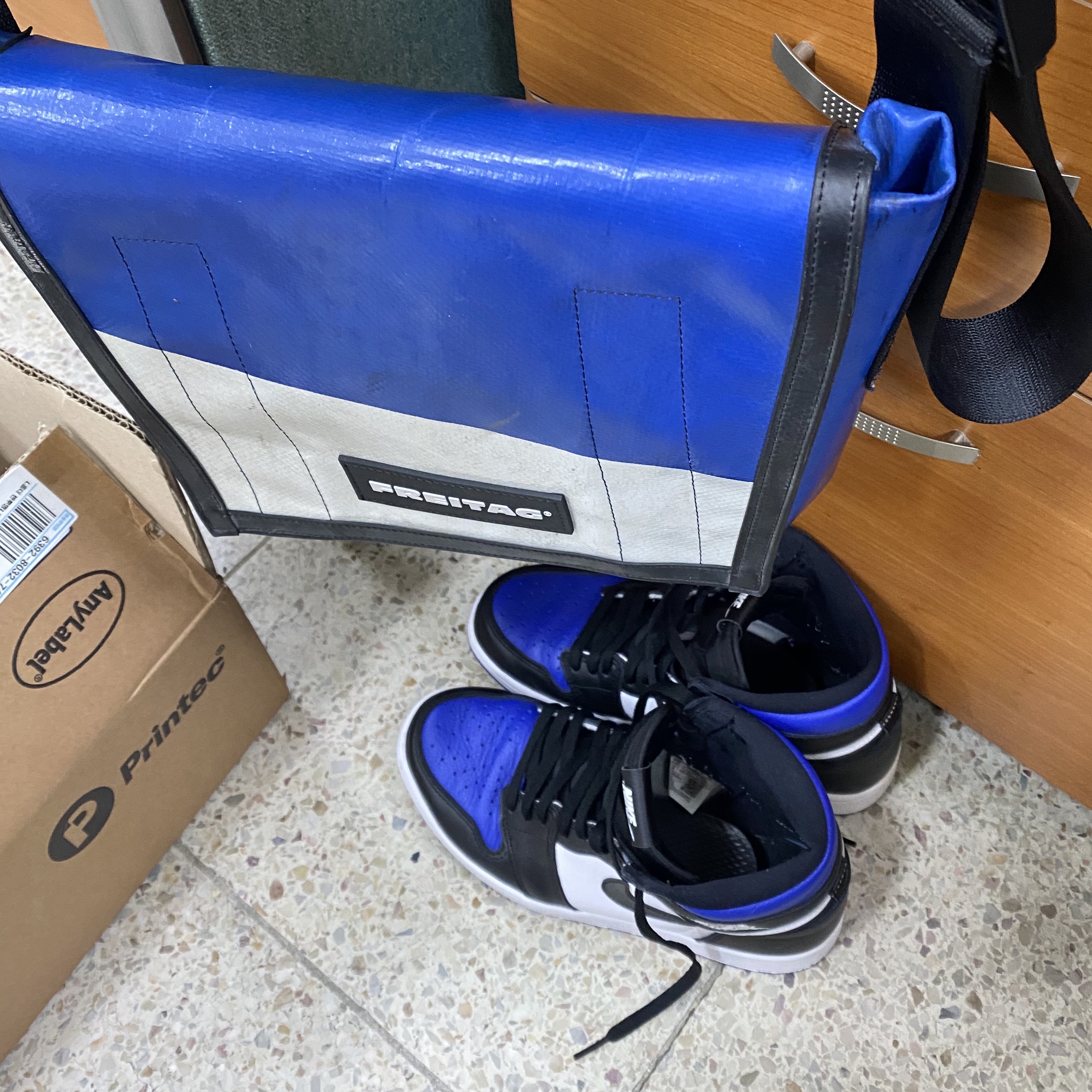 Jordan 1 Retro High OG Royal Toe 착용 스타일