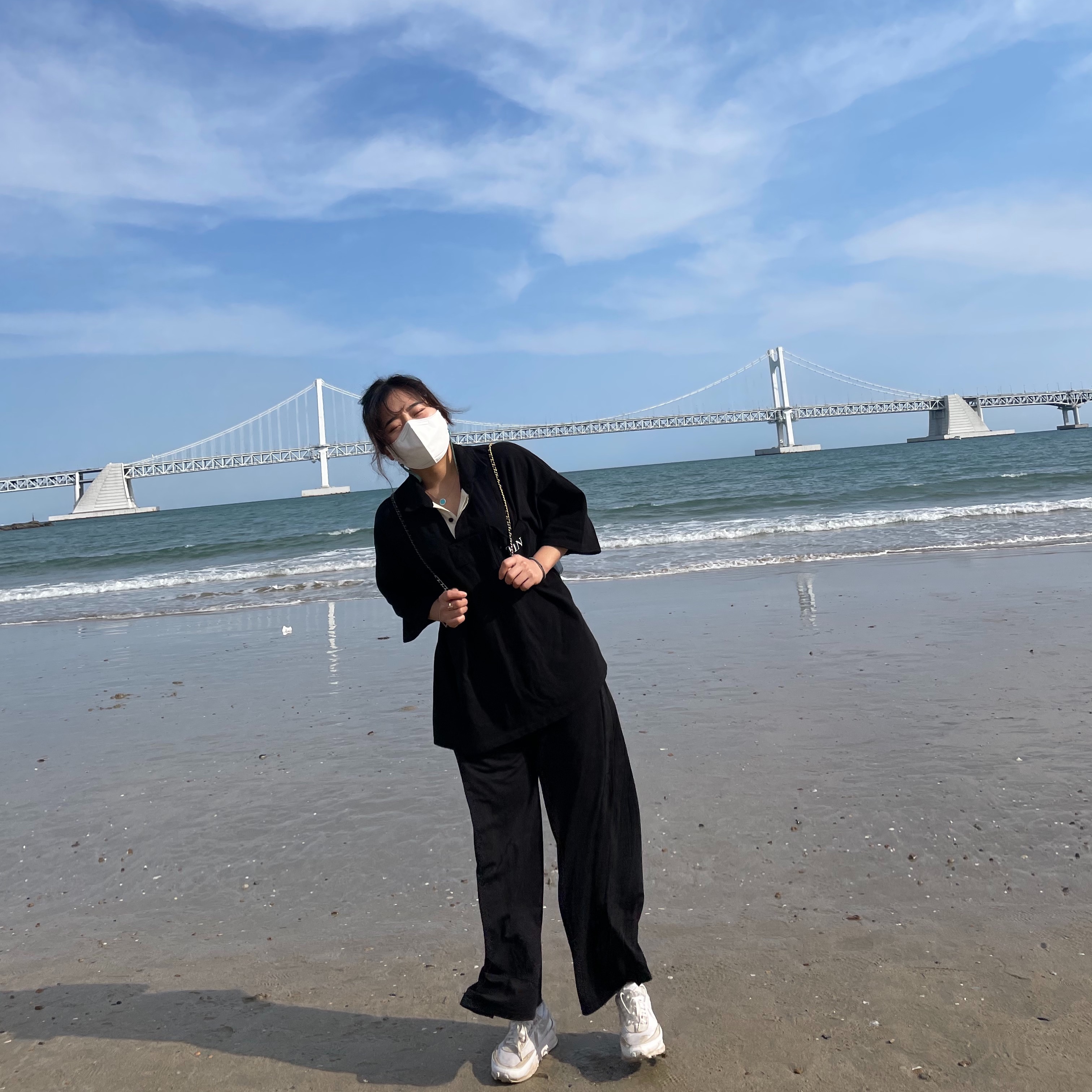 Nike x Sacai LDWaffle White Nylon 착용 스타일 - 2