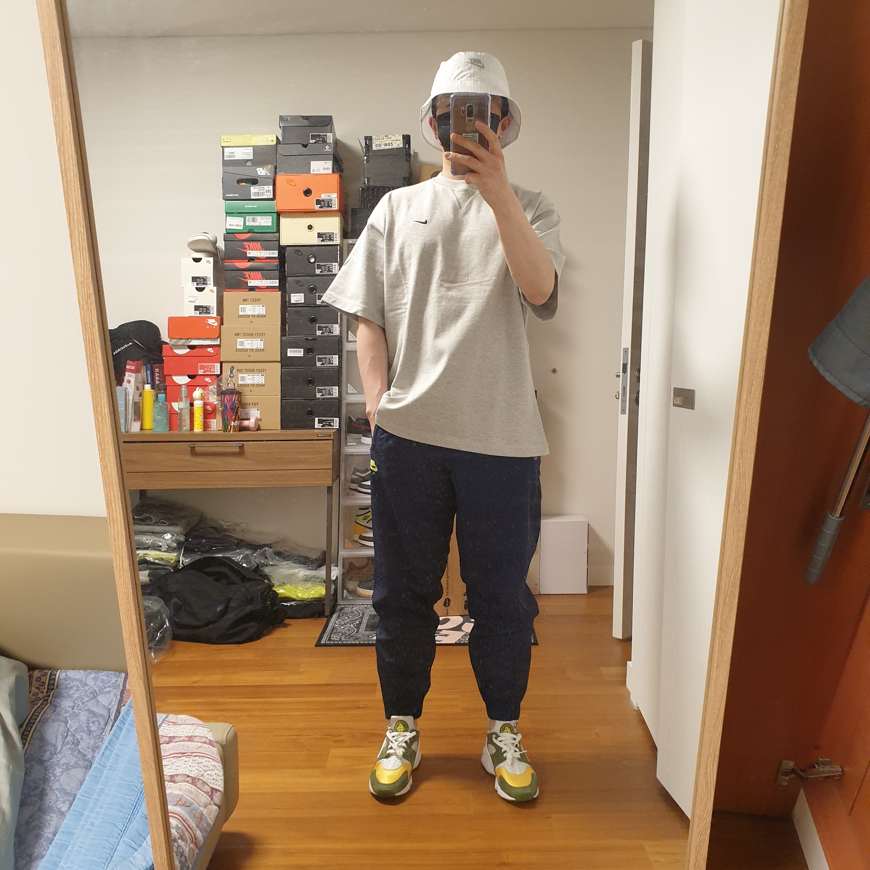 Nike x Kim Jones Oversized T-Shirt Grey Heather - US/EU, Nike x Kim Jones Bucket Hat White 착용 스타일 - 2