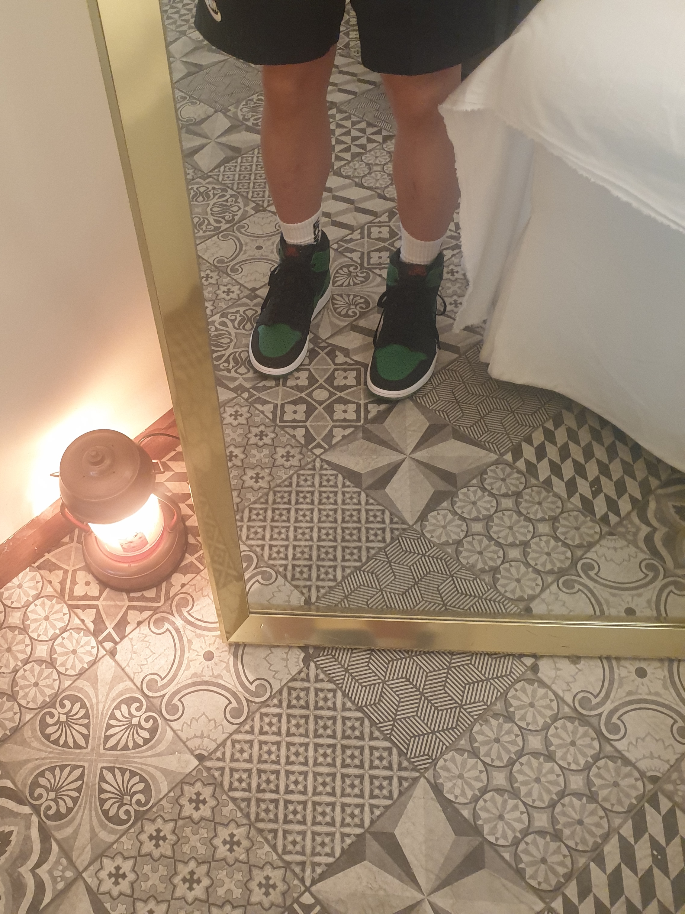 Jordan 1 Retro High OG Pine Green Black, Nike x Kim Jones Oversized T-Shirt Grey Heather - Asia 착용 스타일 - 2