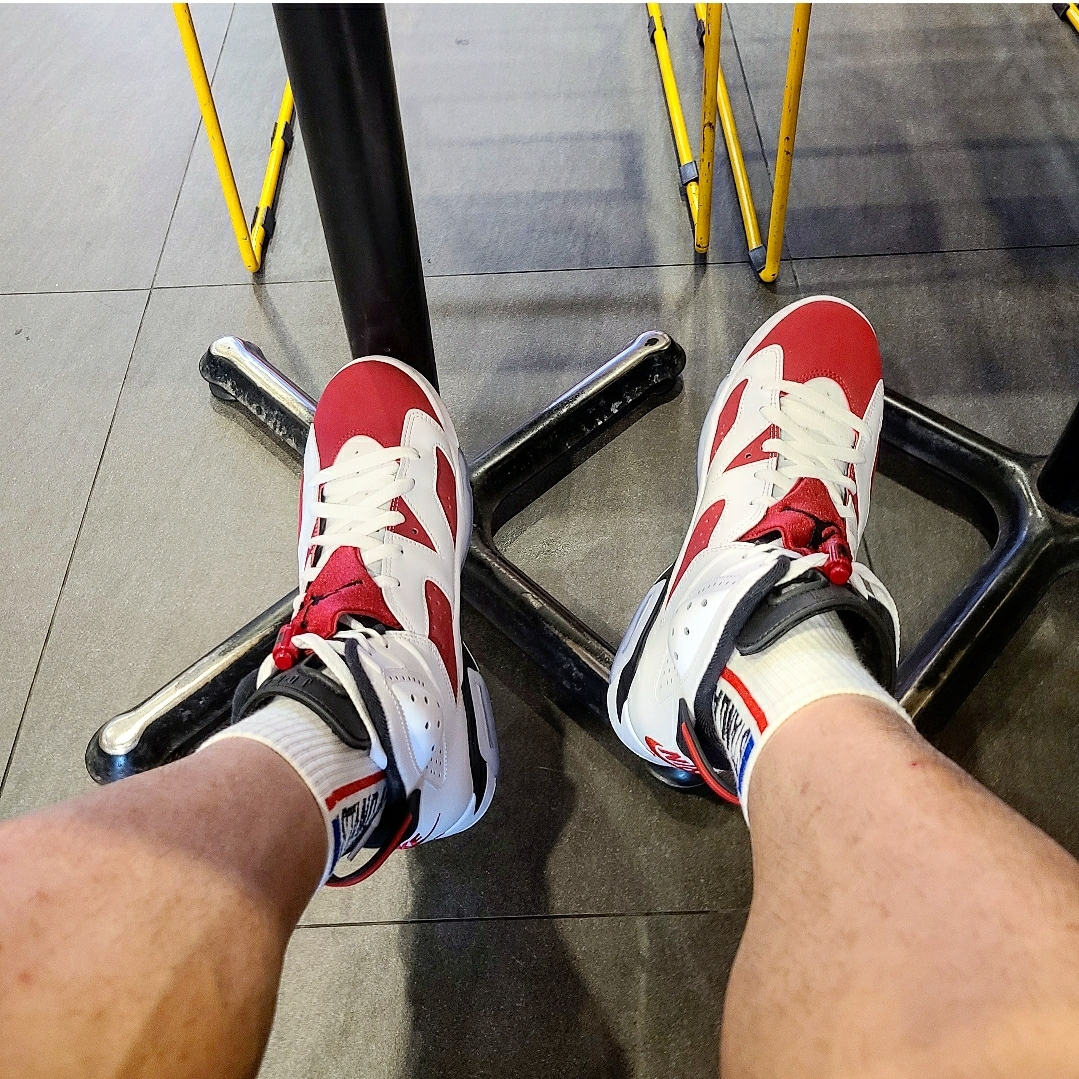 Jordan 6 Retro Carmine 2021 착용 스타일