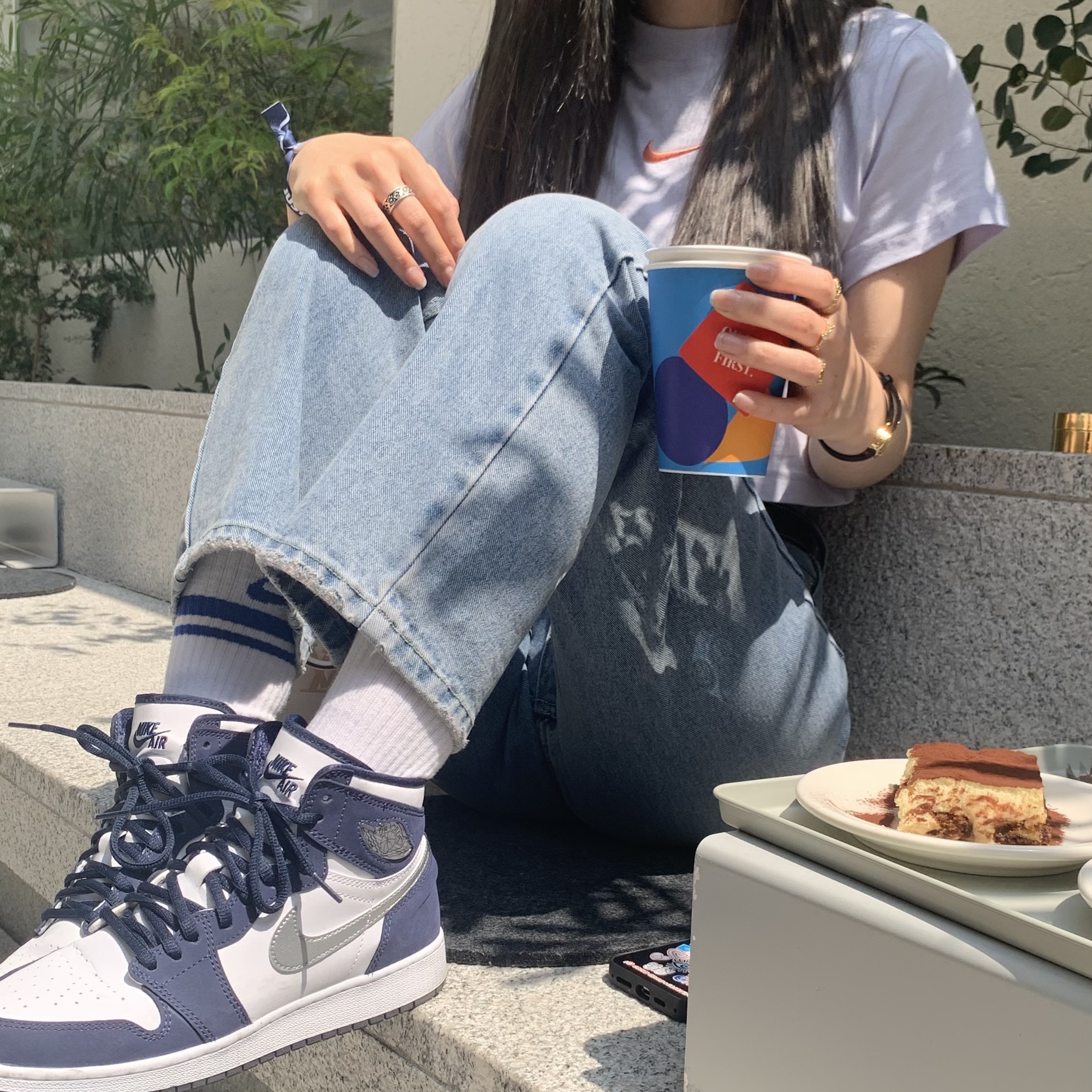 Jordan 1 Retro High OG CO.JP Midnight Navy, (GS) Jordan 1 Retro High OG CO.JP Midnight Navy 착용 스타일 - 2