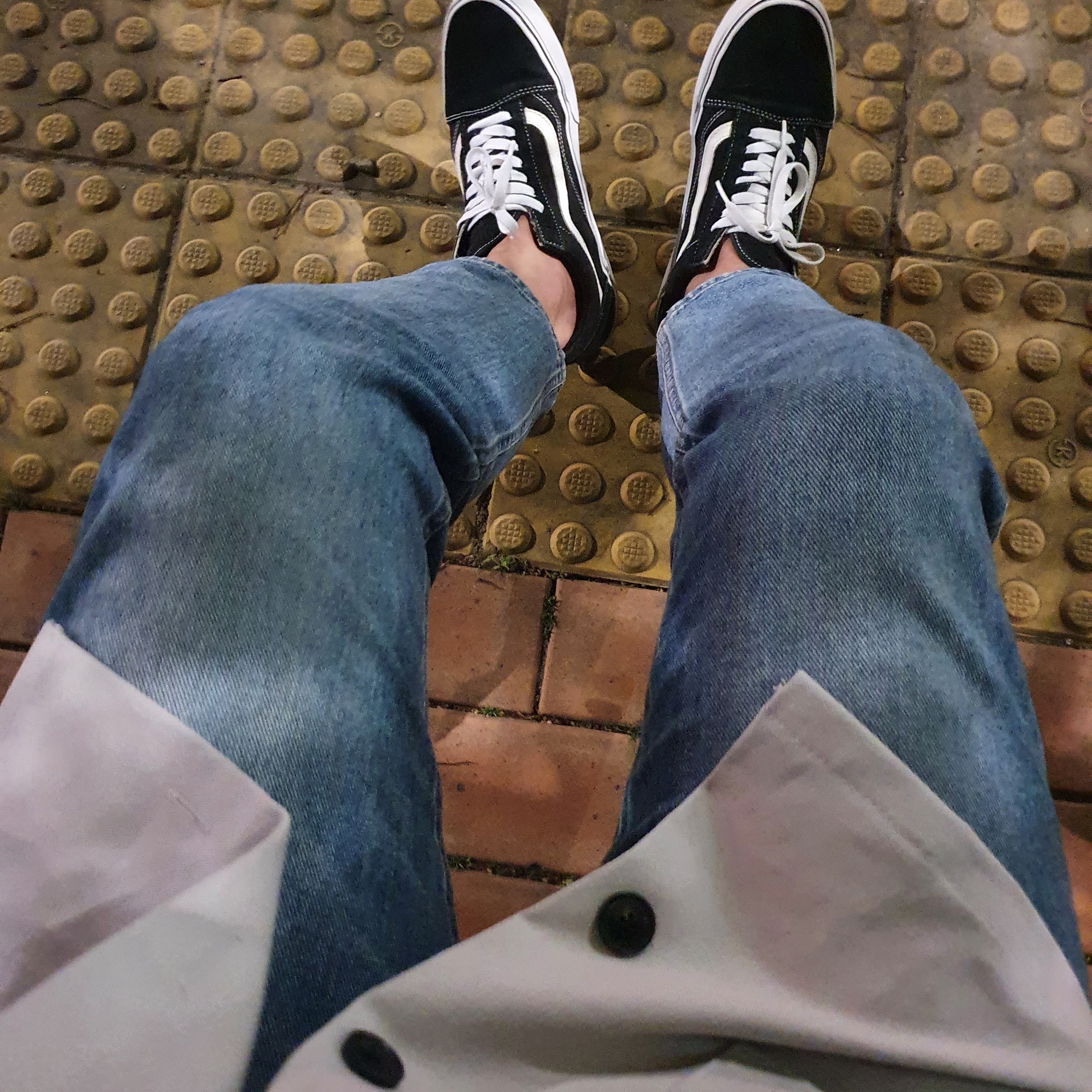 Vans Vault OG Old Skool LX Black 착용 스타일
