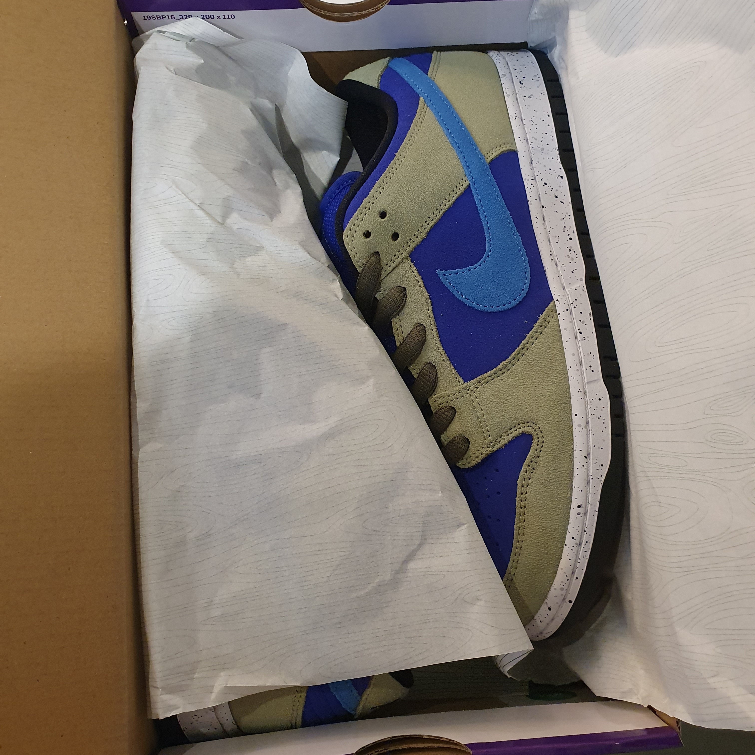Nike SB Dunk Low Pro Celadon 착용 스타일