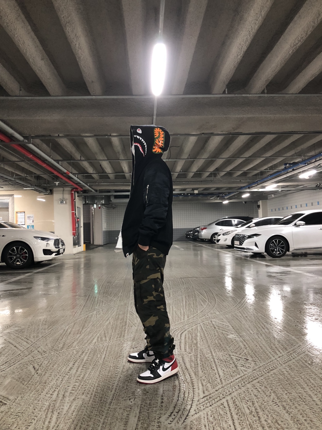 Jordan 1 Retro High OG Black Toe 2016, Jordan 1 Retro High OG Pine Green Black 착용 스타일 - 1