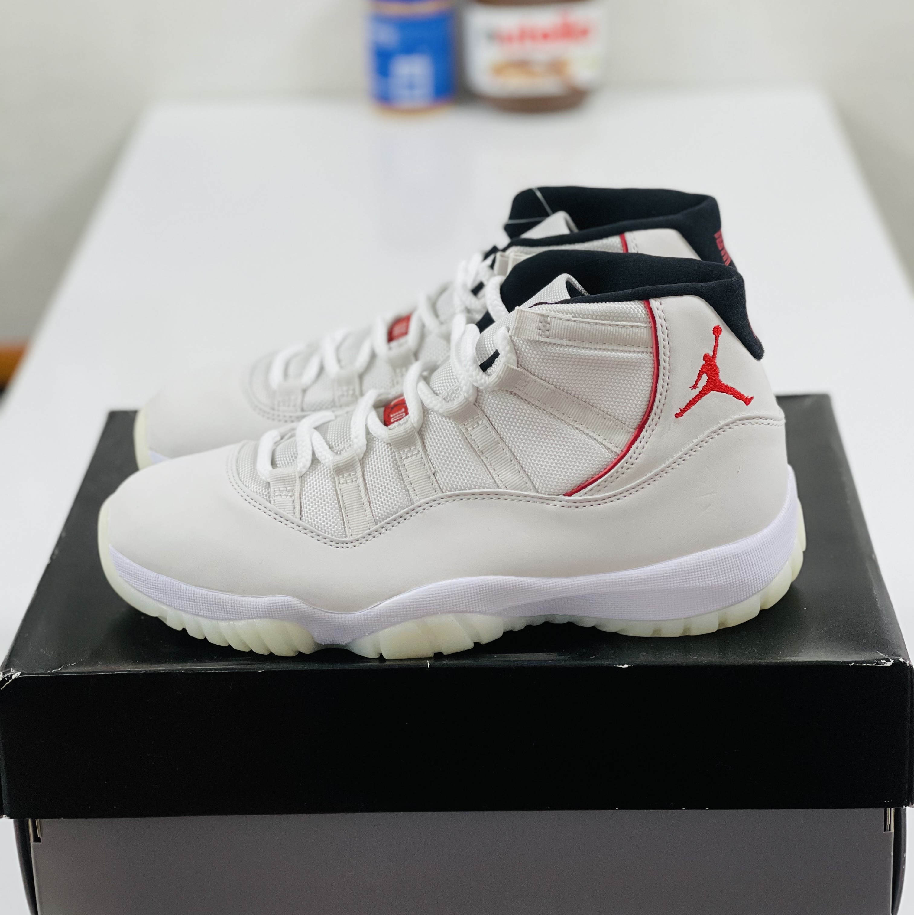 Jordan 11 Retro Platinum Tint 착용 스타일 - 2