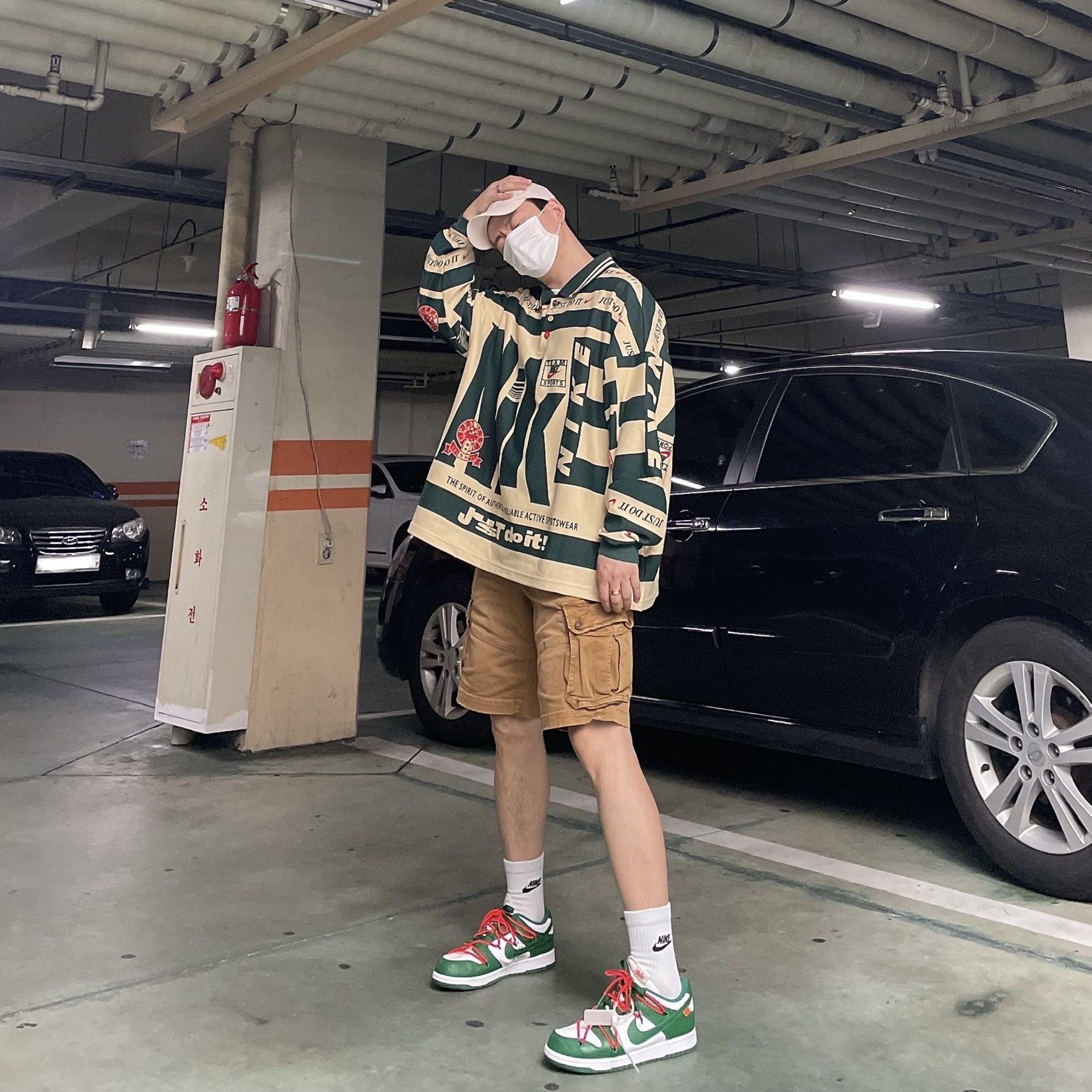 Nike x Off-White Dunk Low Pine Green, Nike x Cactus Plant Flea Market Long Sleeve Polo Natural - US/EU 착용 스타일