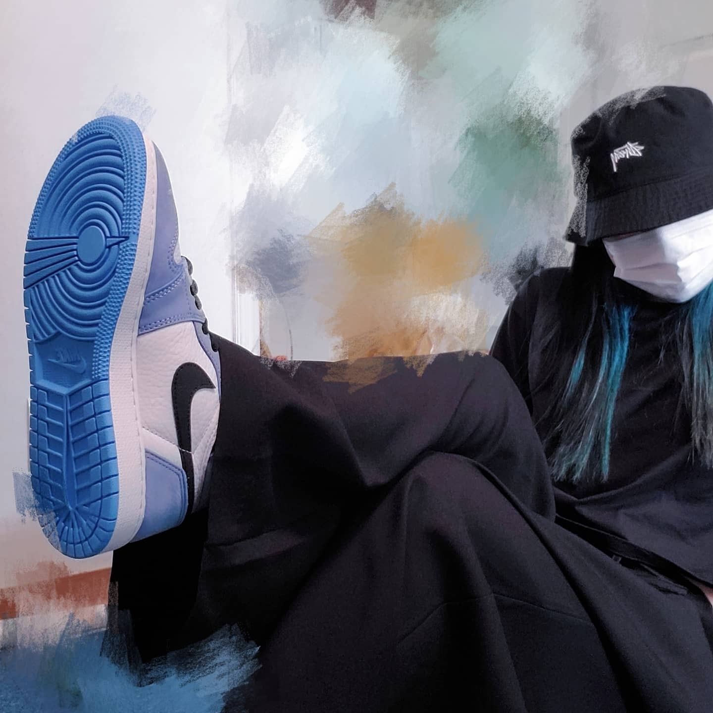 Jordan 1 Retro High OG University Blue 착용 스타일 - 2