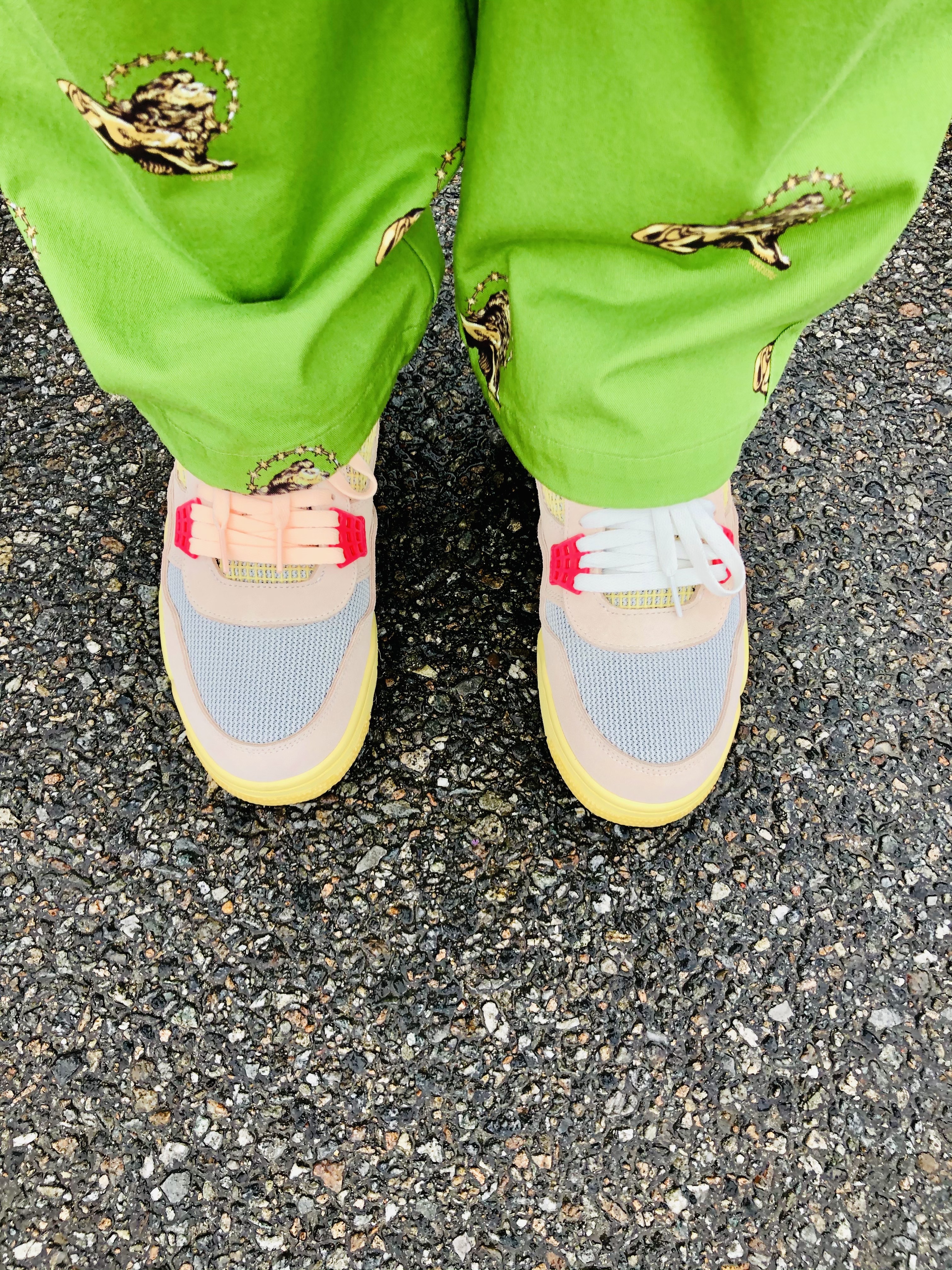 Jordan 4 x Union Retro Guava Ice 착용 스타일 - 2