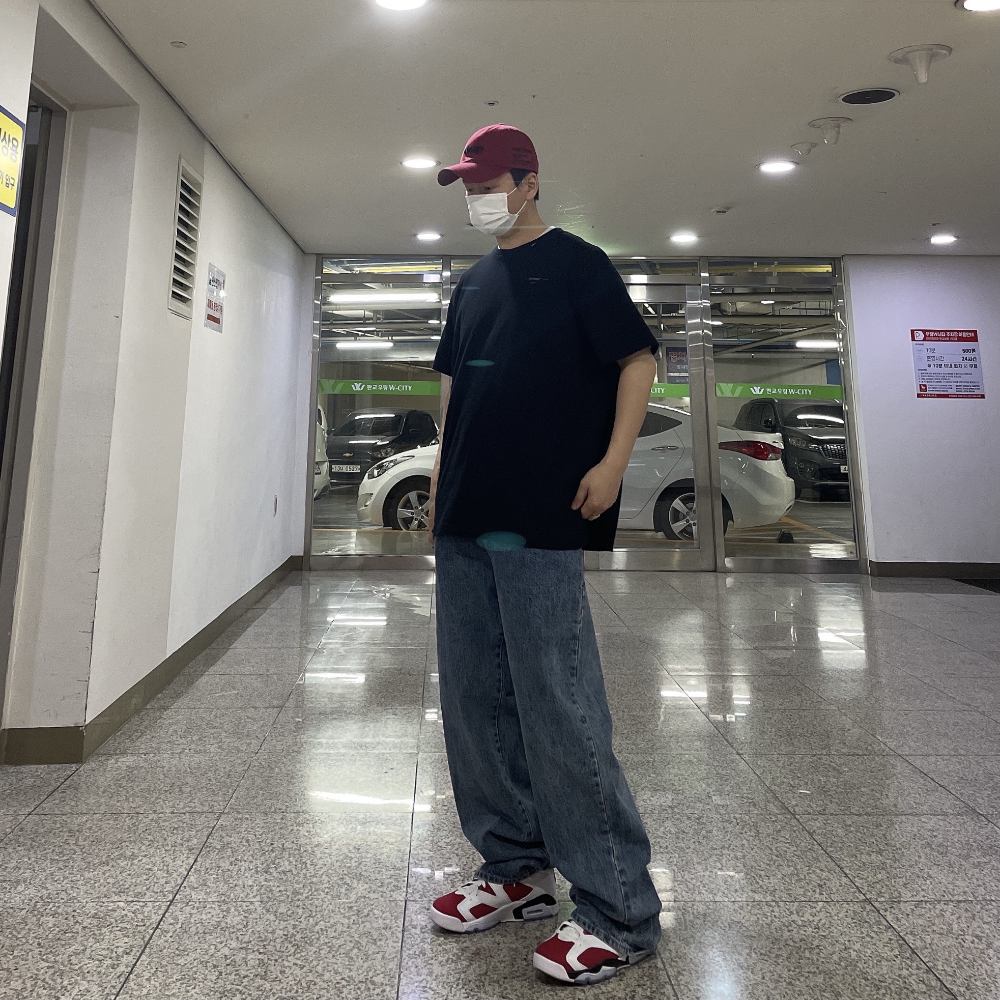 Jordan 6 Retro Carmine 2021 착용 스타일