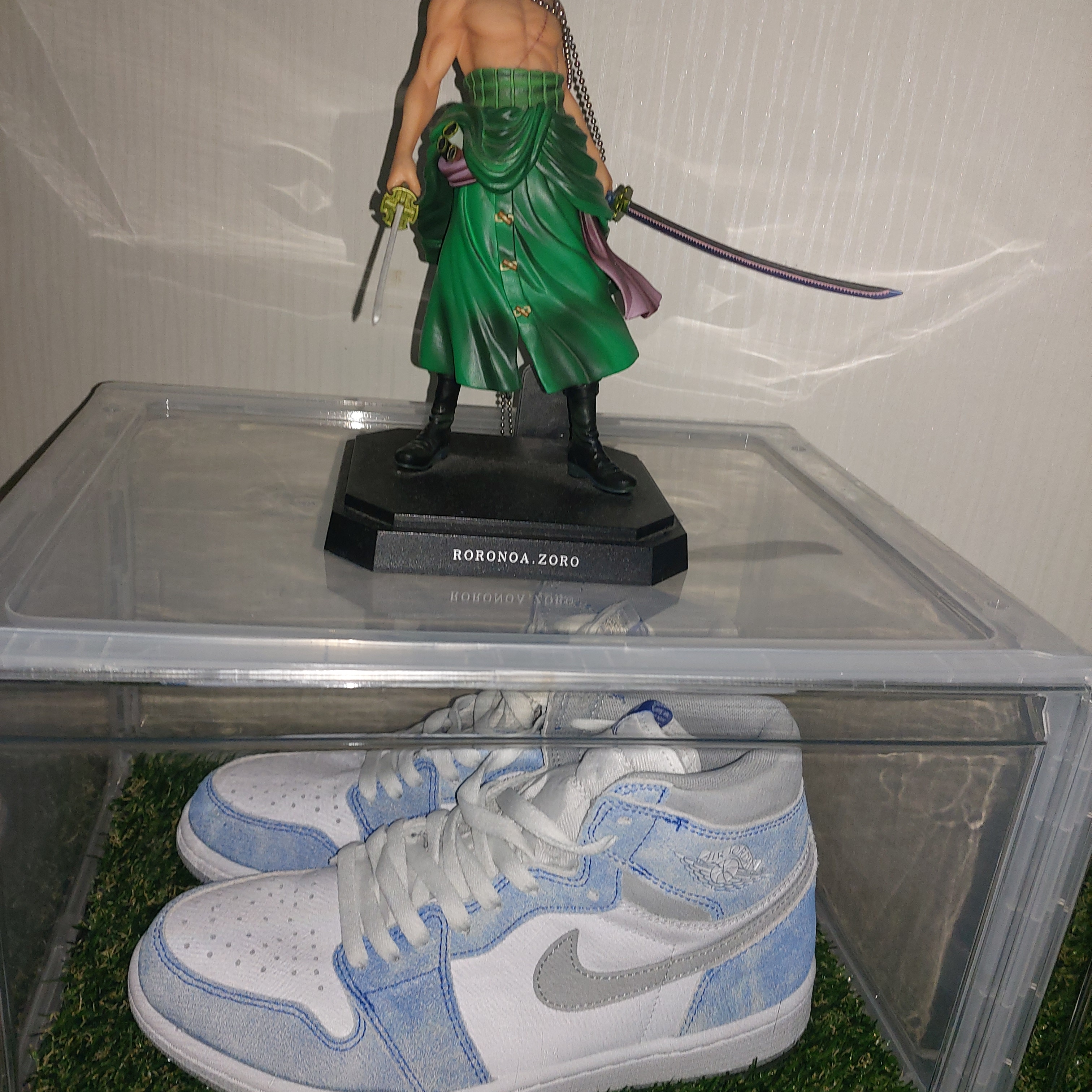 Jordan 1 Retro High OG Hyper Royal, Jordan 1 Retro High OG University Blue 착용 스타일 - 1