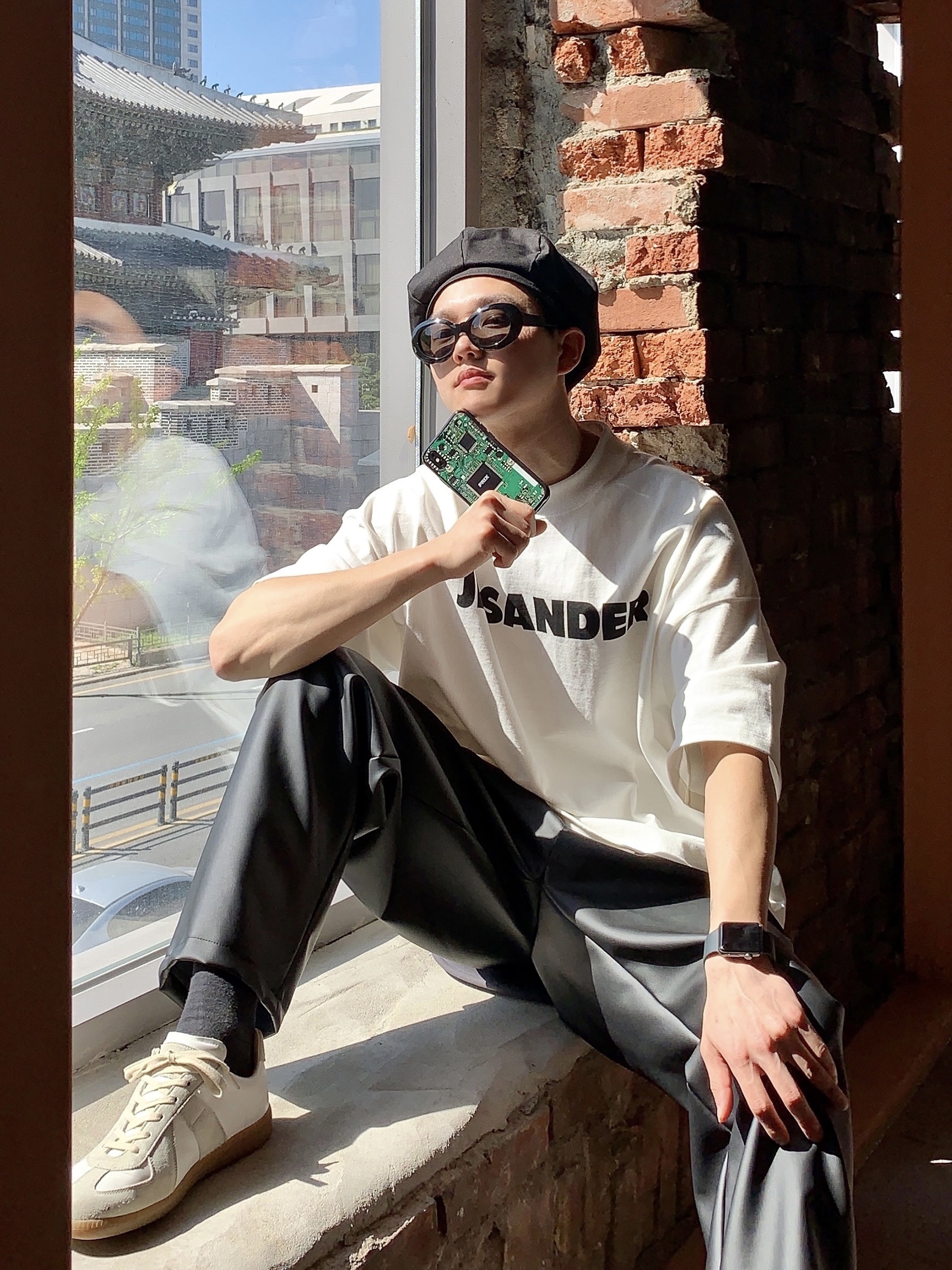 Maison Margiela Calfskin Replica Sneakers 착용 스타일