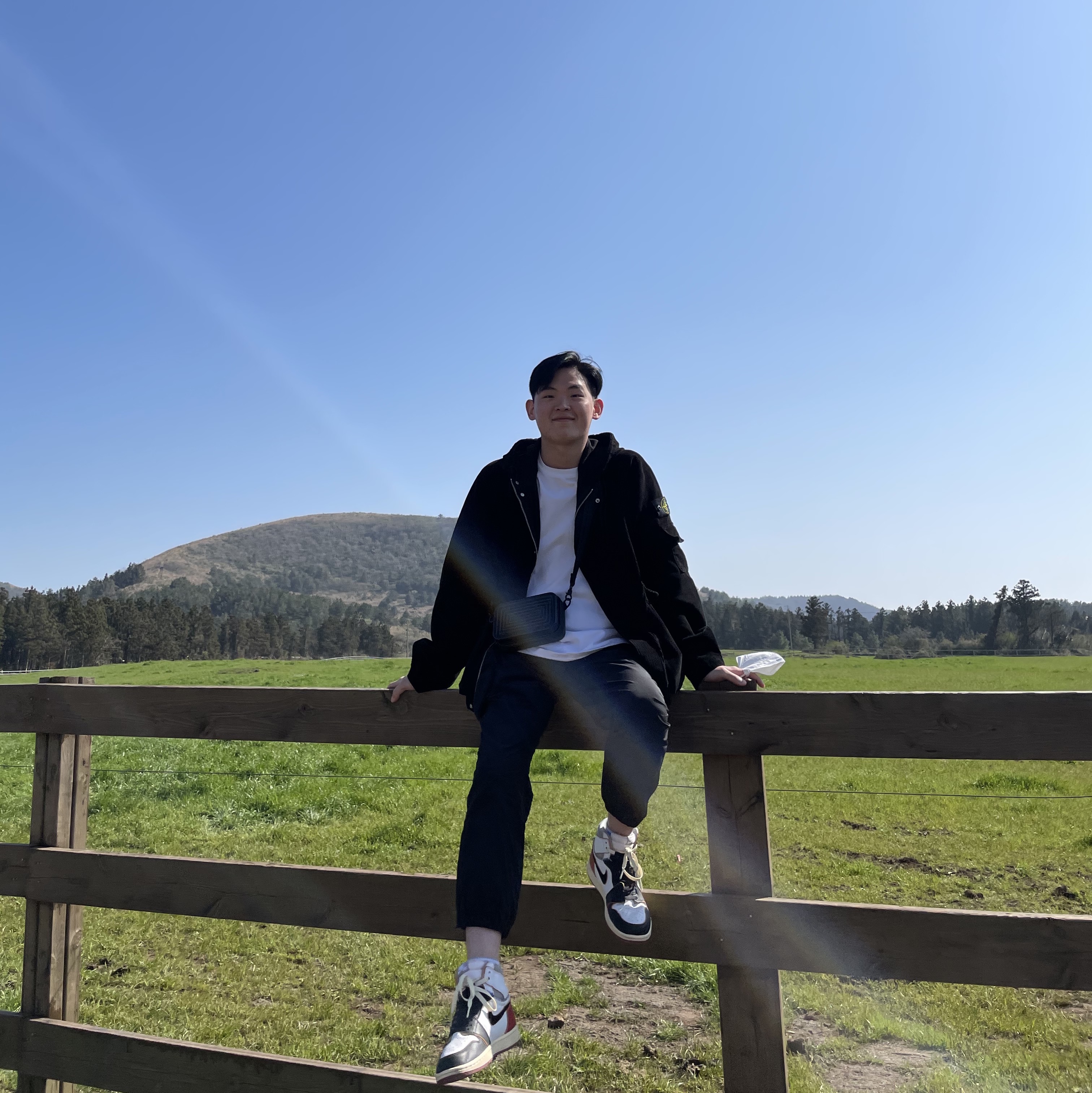 Supreme x Stone Island Corduroy Jacket Black - 20FW, Jordan 1 x Union Retro High Black Toe 착용 스타일 - 4