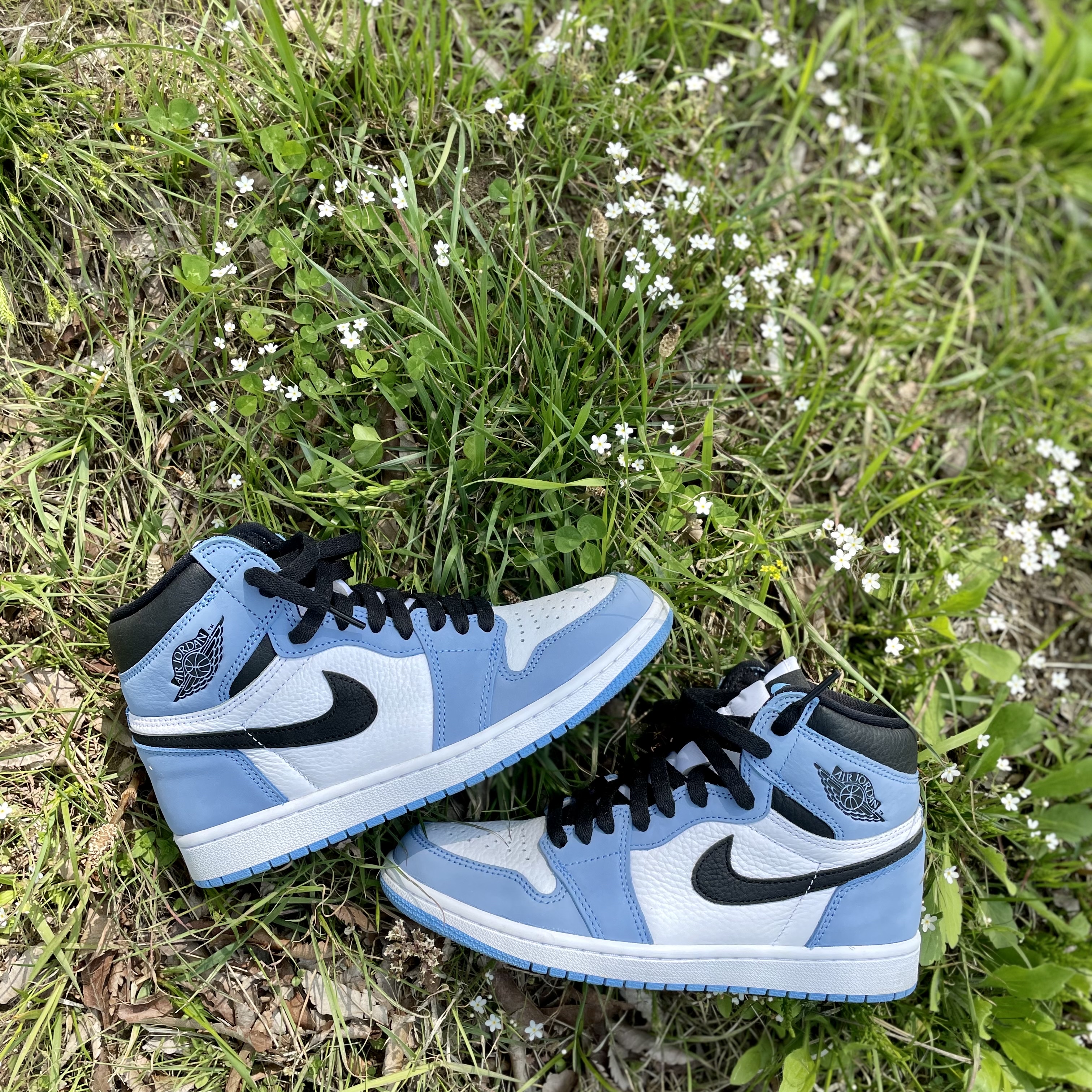 Jordan 1 Retro High OG University Blue, (GS) Jordan 1 Retro High OG University Blue 착용 스타일