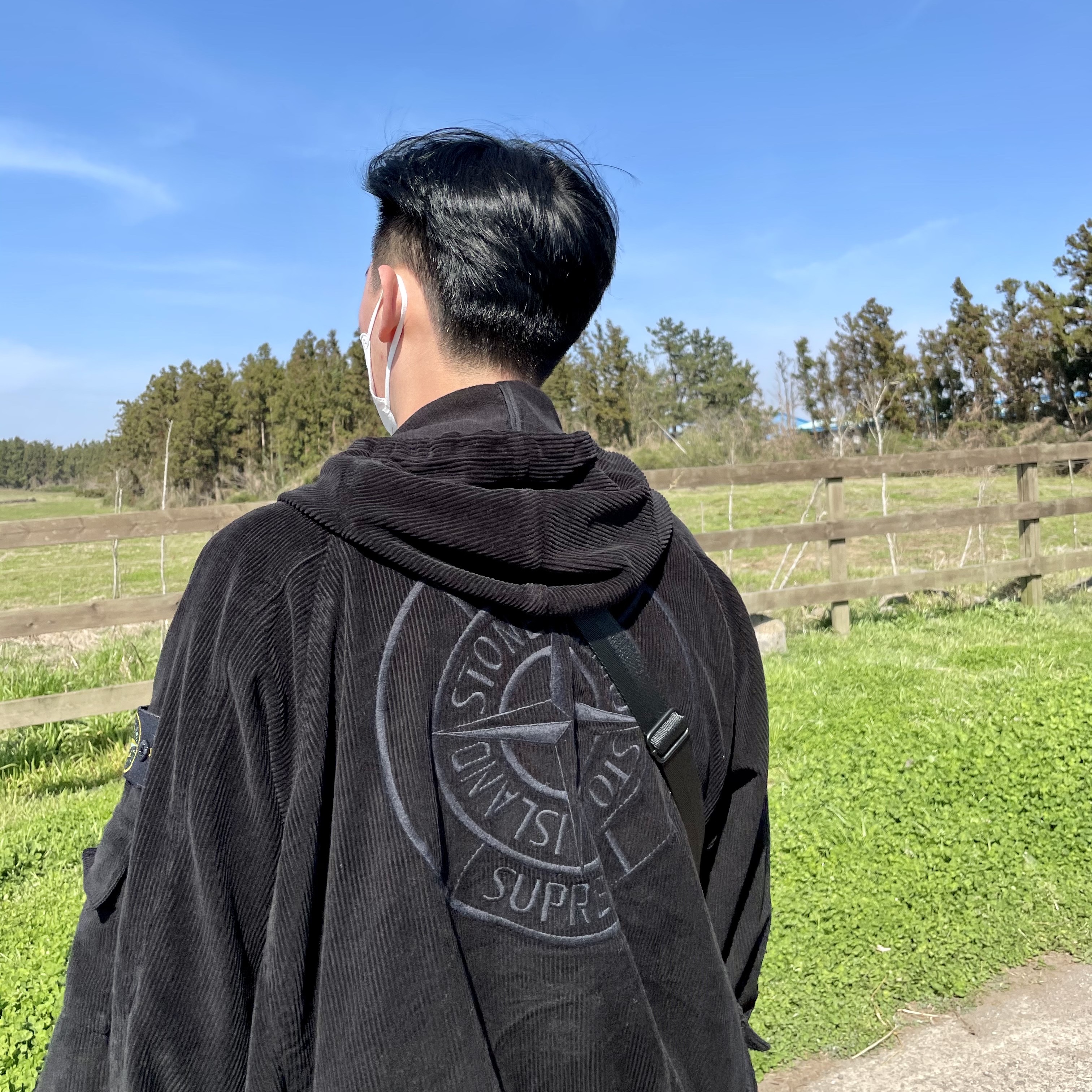 Supreme x Stone Island Corduroy Jacket Black - 20FW, Jordan 1 x Union Retro High Black Toe 착용 스타일 - 2