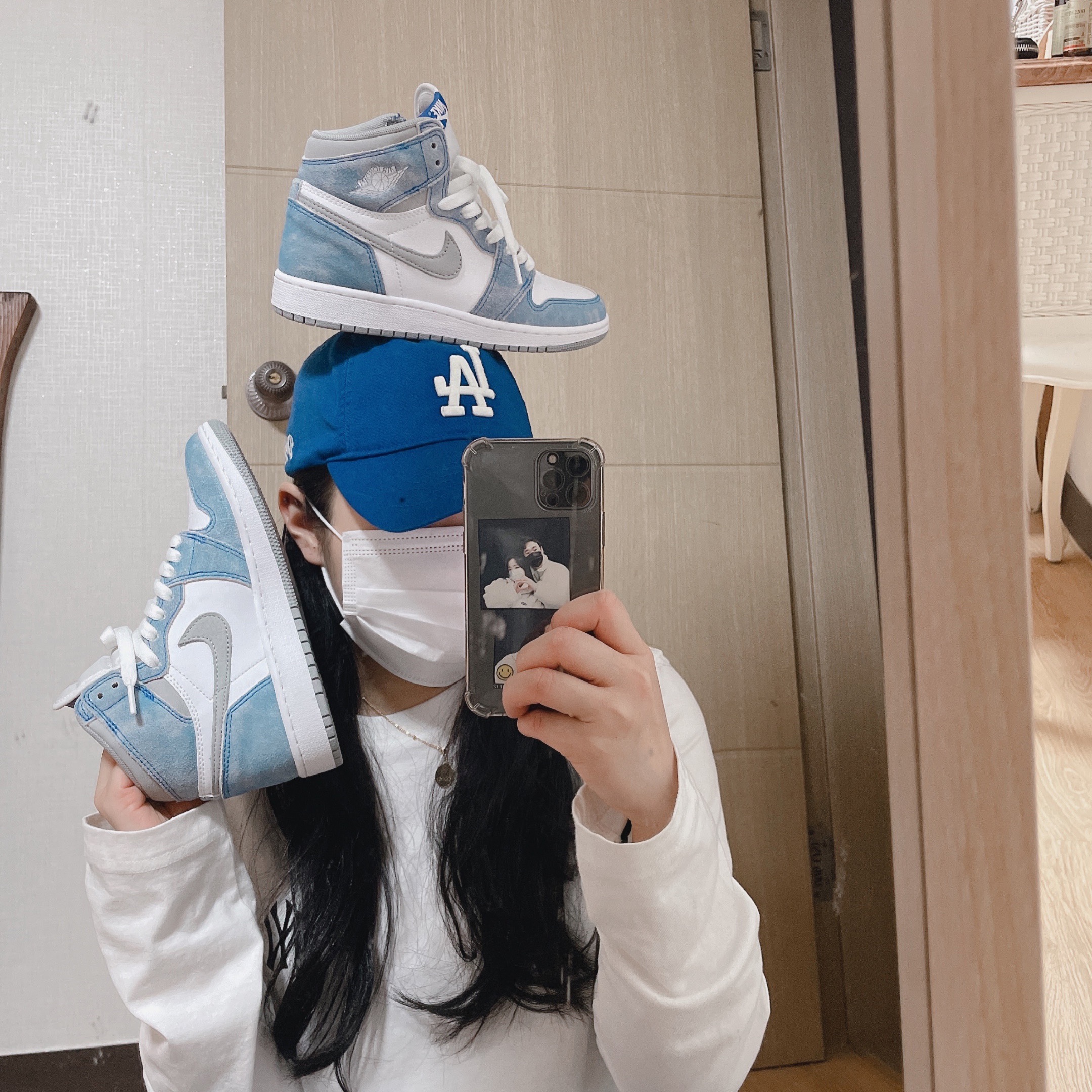 (GS) Jordan 1 Retro High OG Hyper Royal 착용 스타일